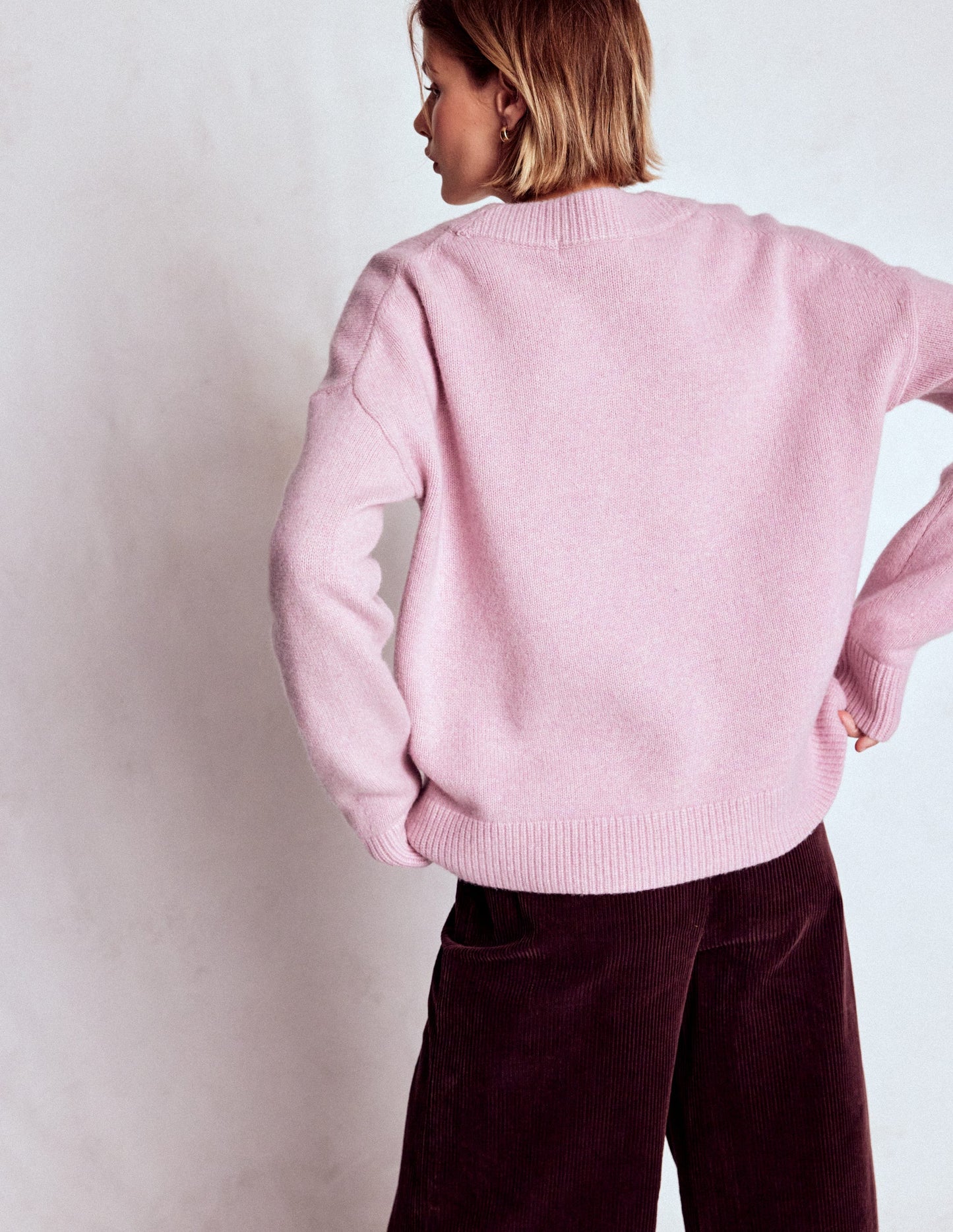 Marion Merino V-neck Jumper-Blush Pink