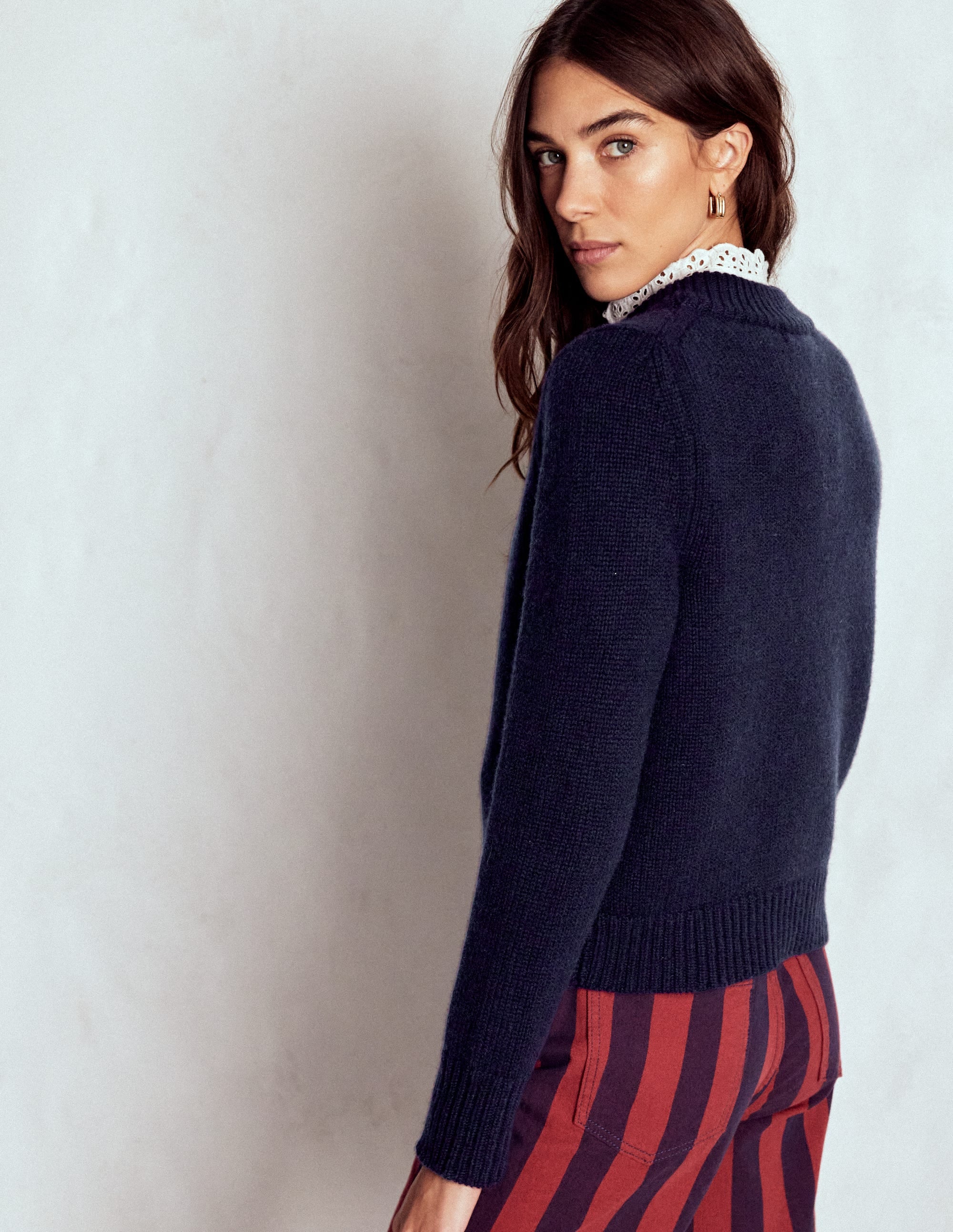 Chunky Cashmere Jumper-Navy - Image 3