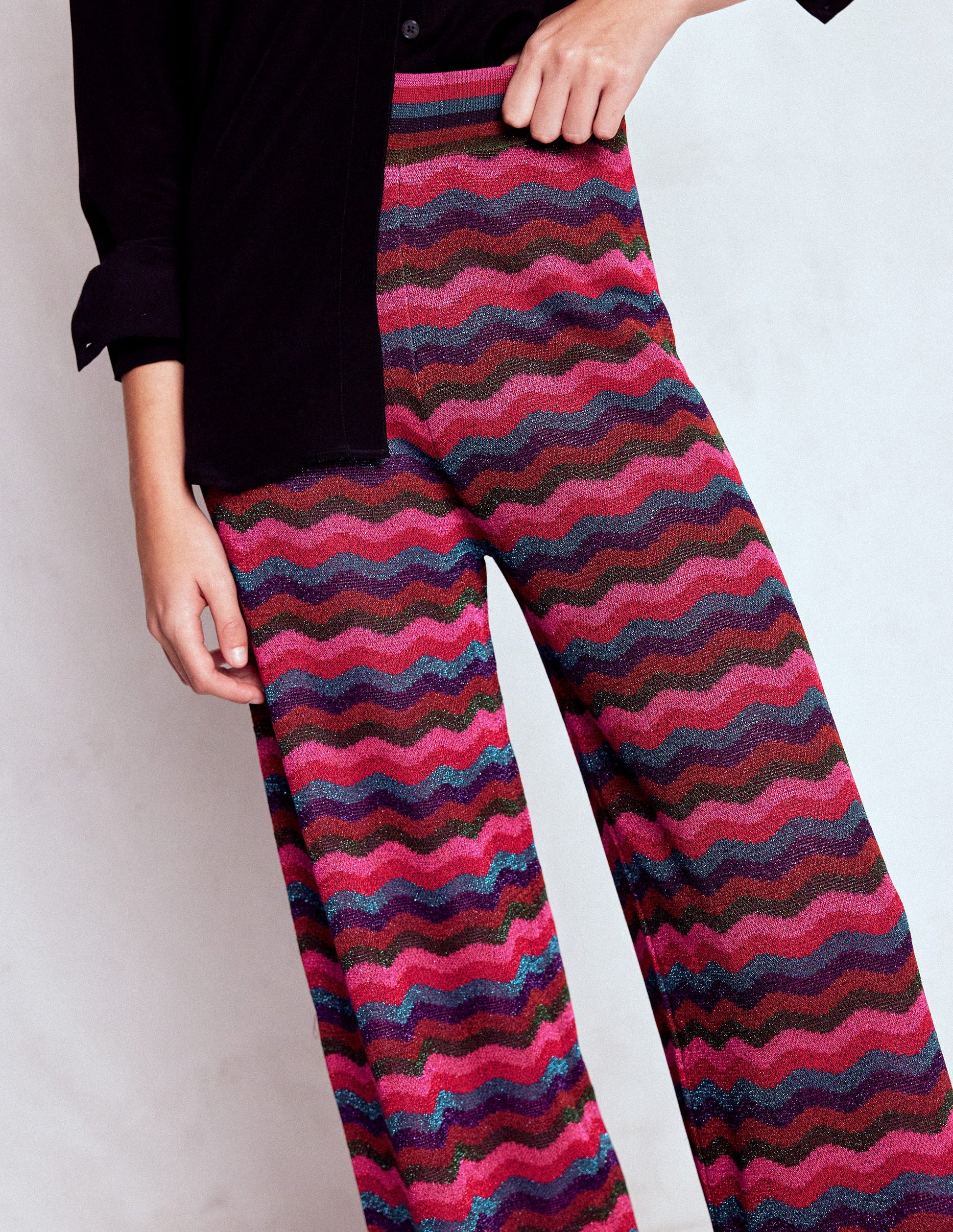 Jacquard Knitted Trousers-Jewel Toned Metallic Wave-3