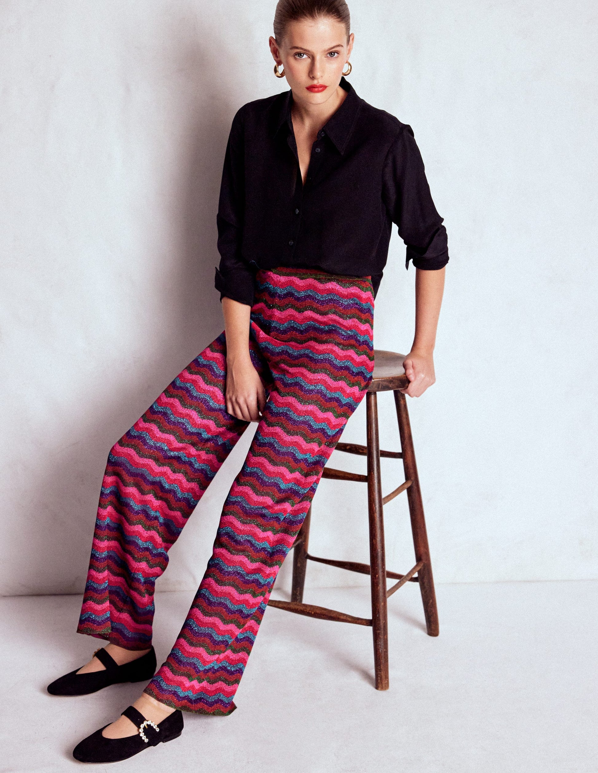 Jacquard Knitted Trousers-Jewel Toned Metallic Wave-6