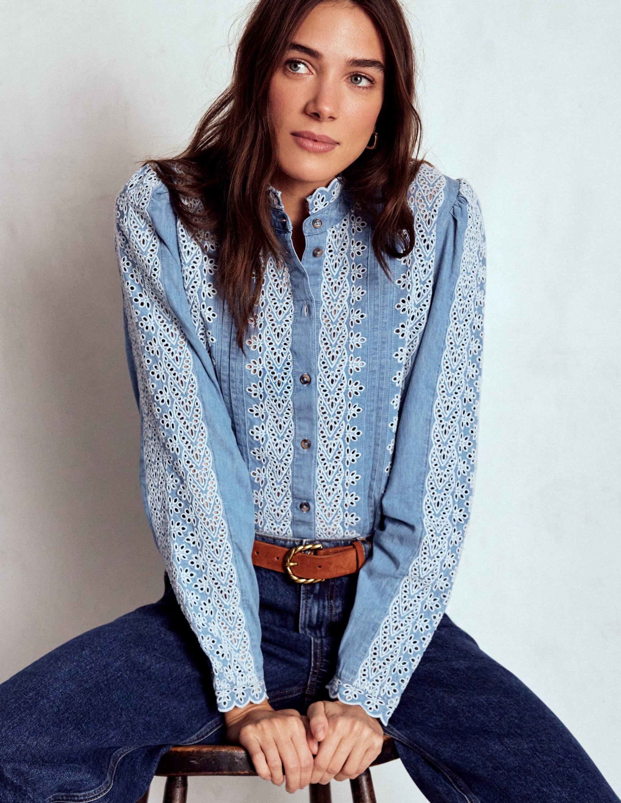 Savannah Broderie Top-Chambray - Image 1