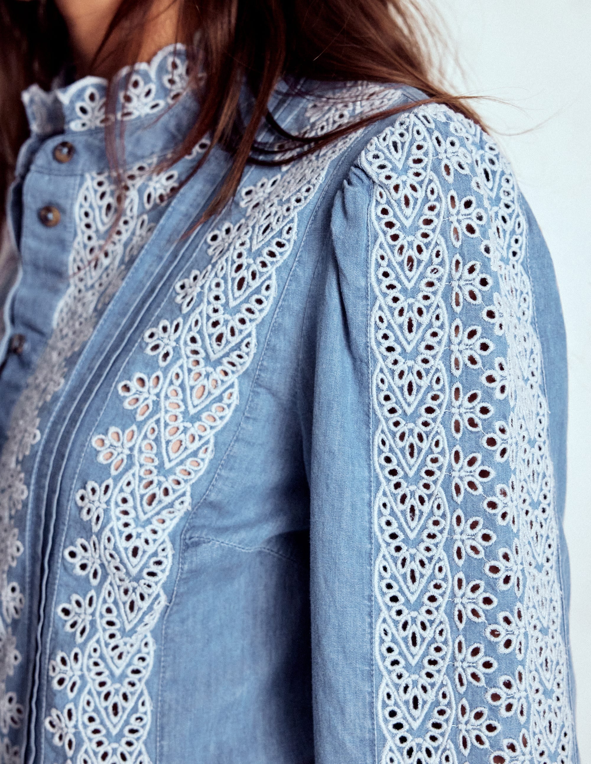 Savannah Broderie Top-Chambray - Image 2