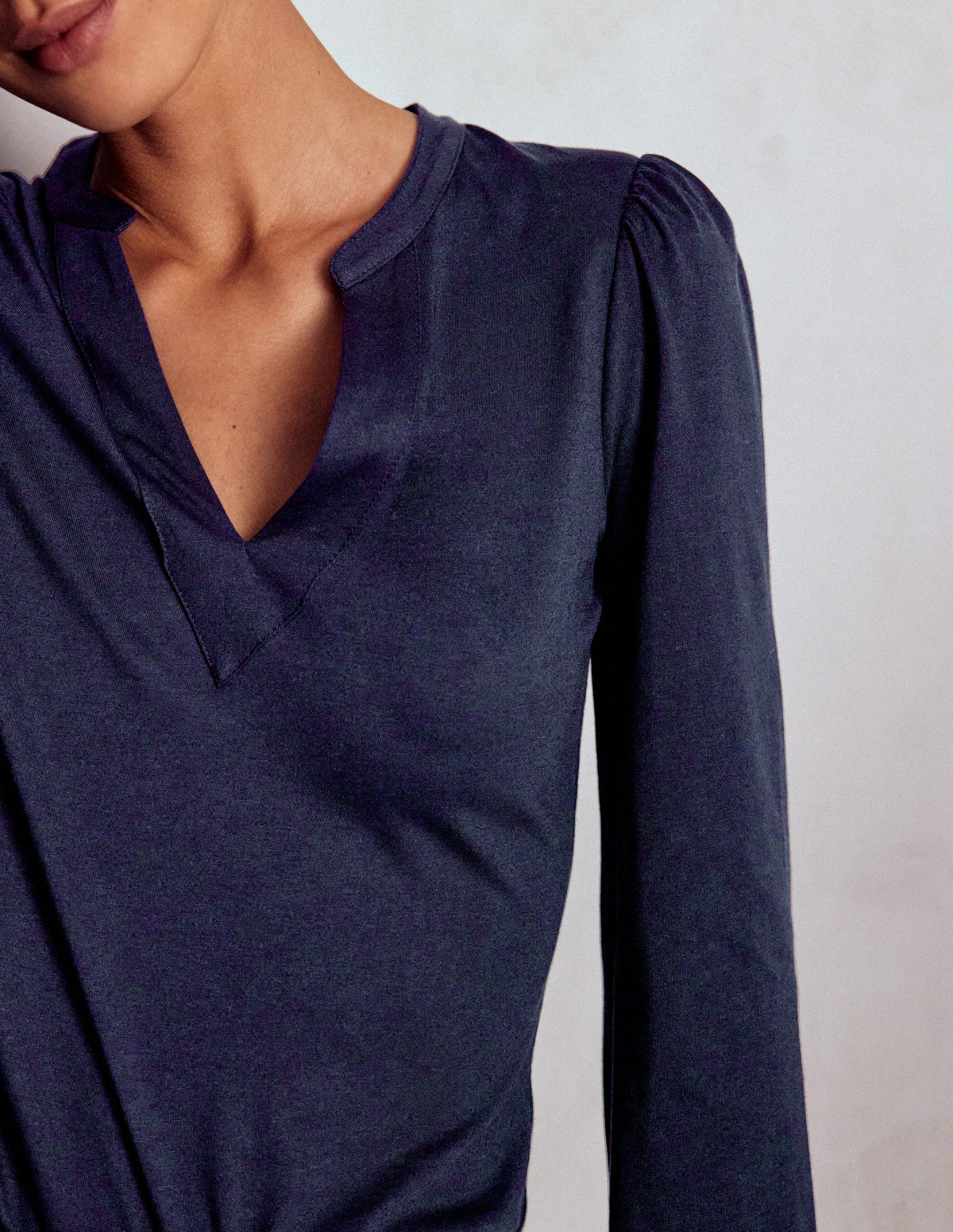 Supersoft Notch Top-Navy - Image 2