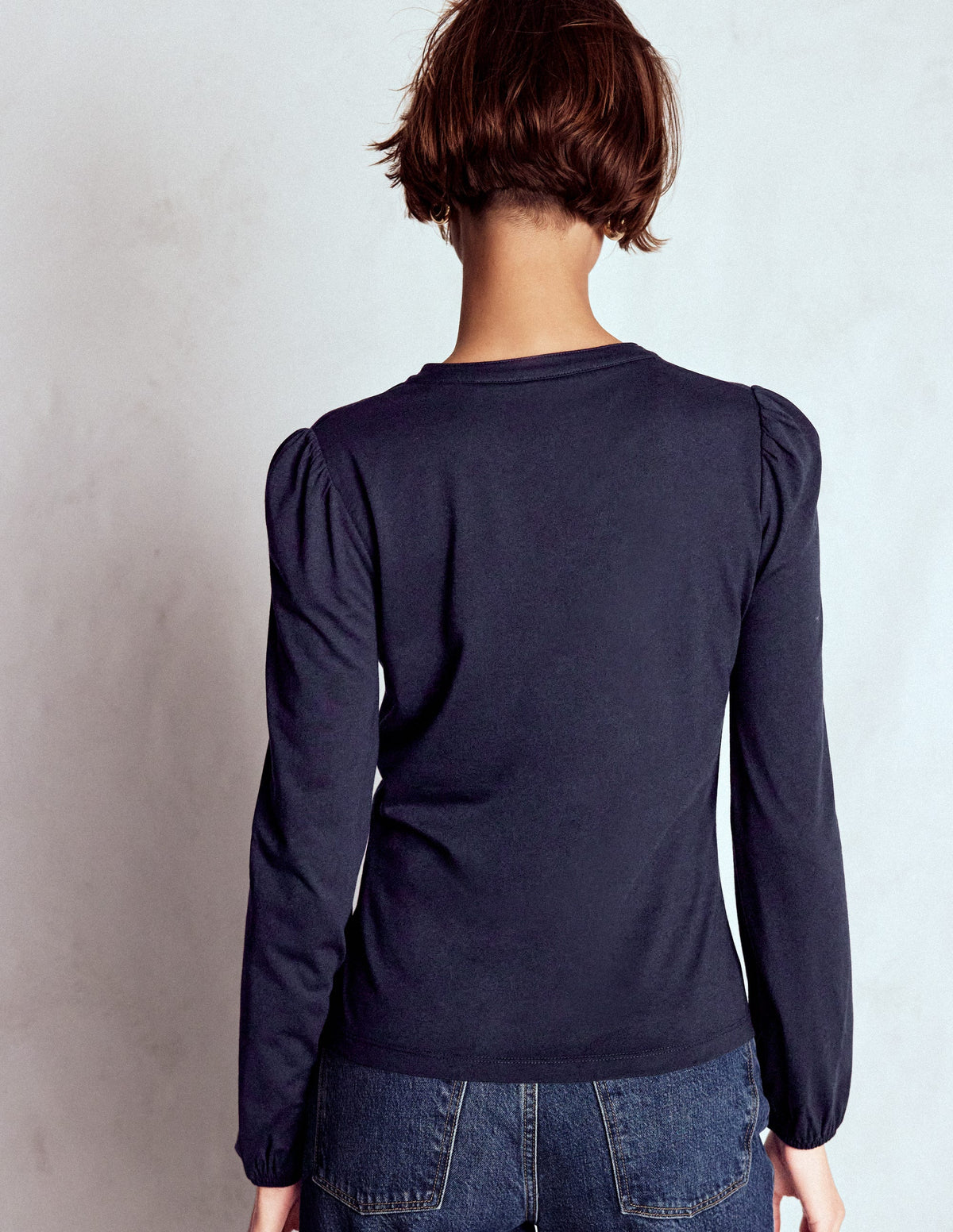 Supersoft Notch Top-Navy - Image 3