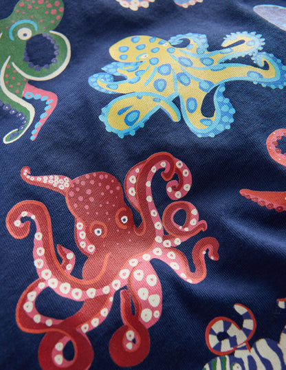 Glow-In-The-Dark T-shirt-Medieval Blue Octopus-3