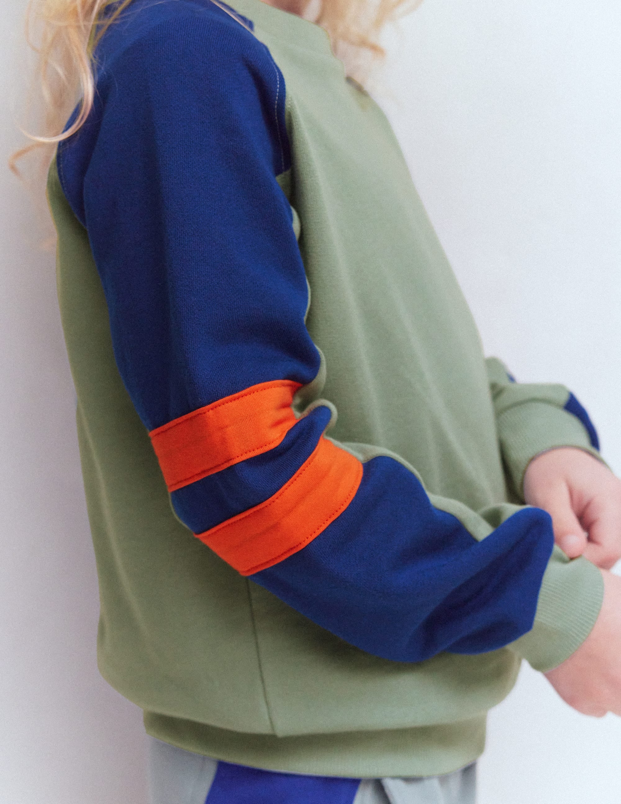 Colourblock Sleeve Sweatshirt-CHINOISE GREEN COLOURBLOCK - Image 2