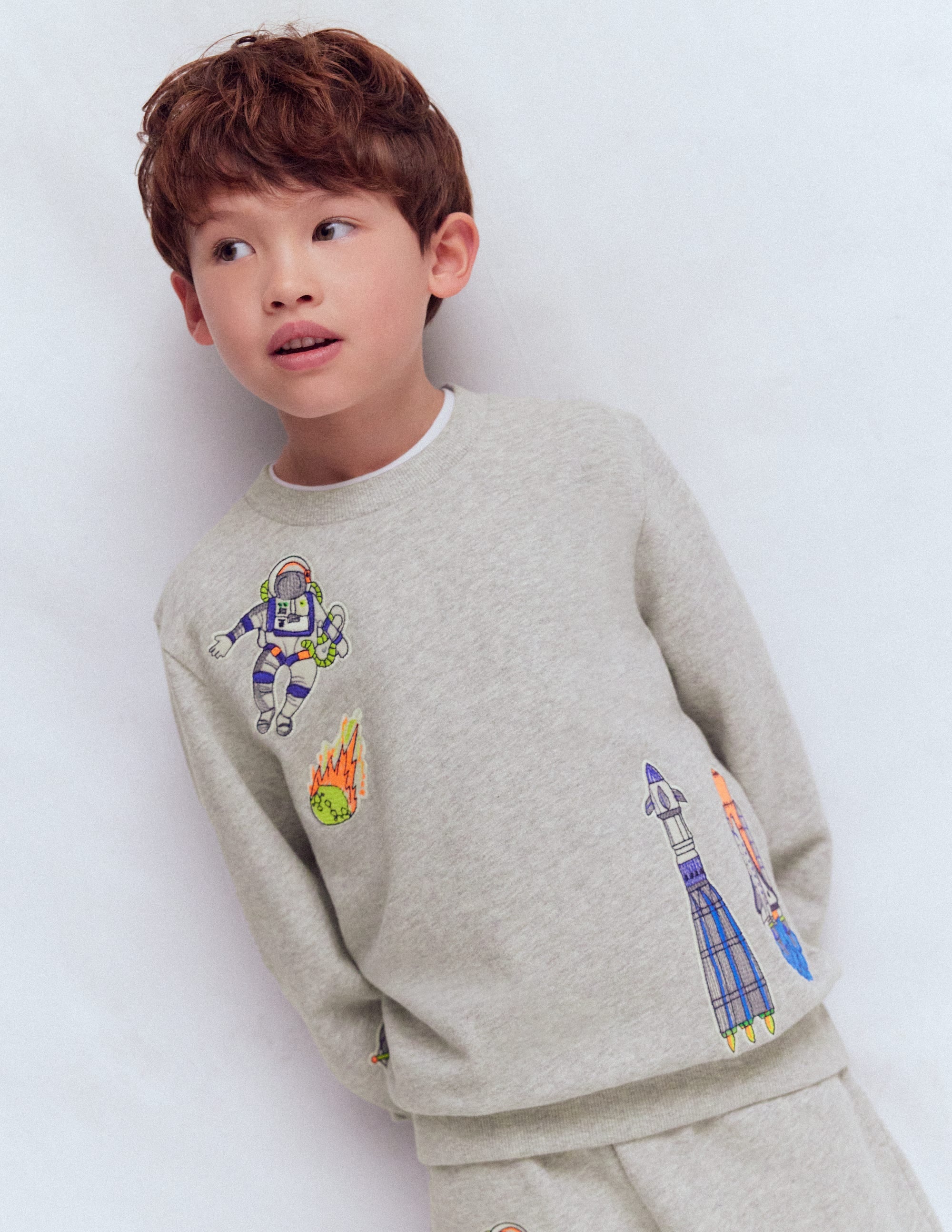 Badge Sweatshirt-Grey Marl Space - Image 1