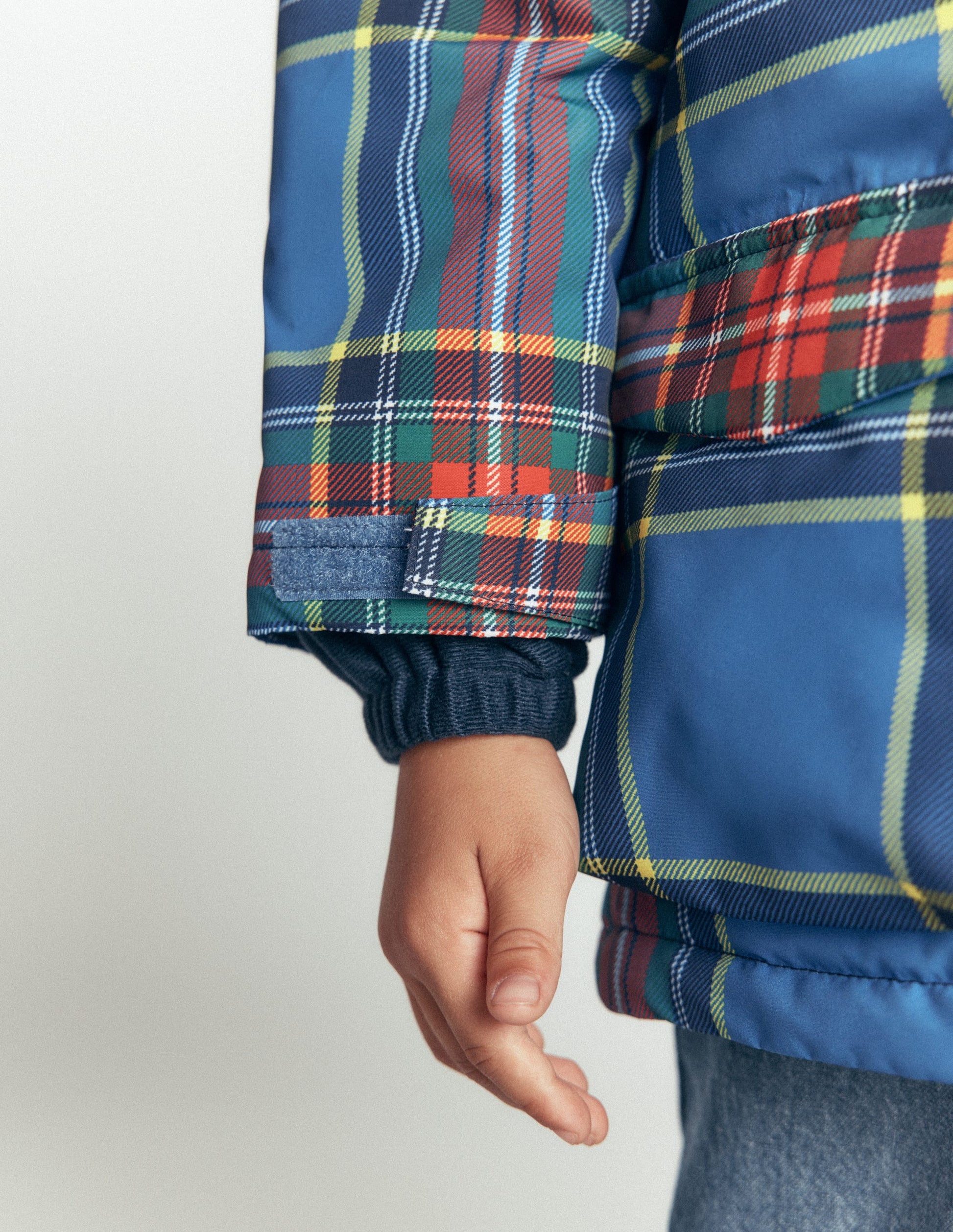 All-weather Waterproof Coat-Check-3