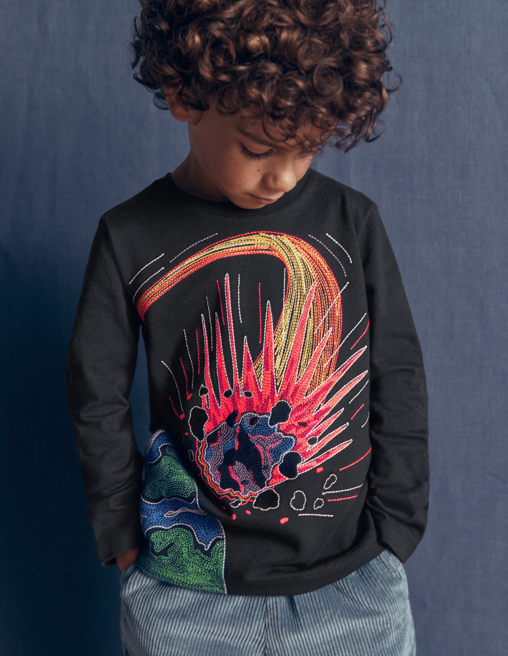 Glow Superstitch T-shirt-PHANTOM COMET-1