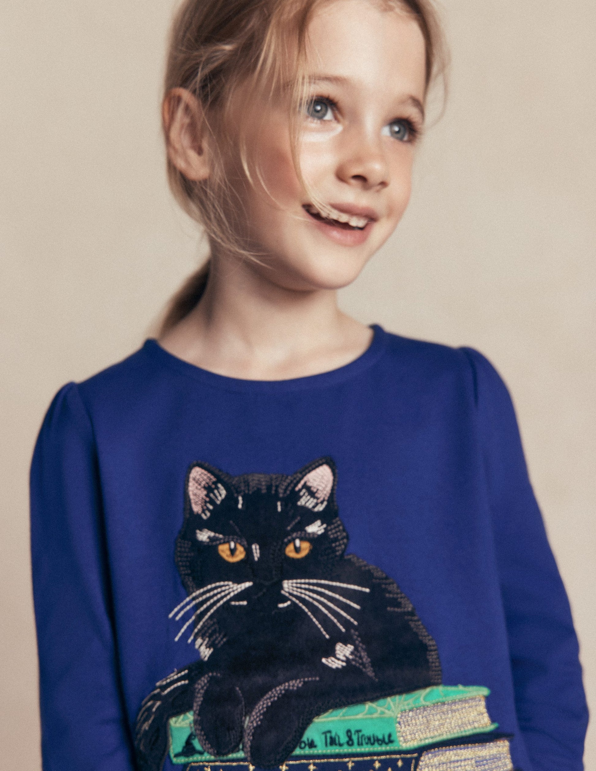 Puff Sleeve Appliqué  T-shirt-Bright Blue Cat-2
