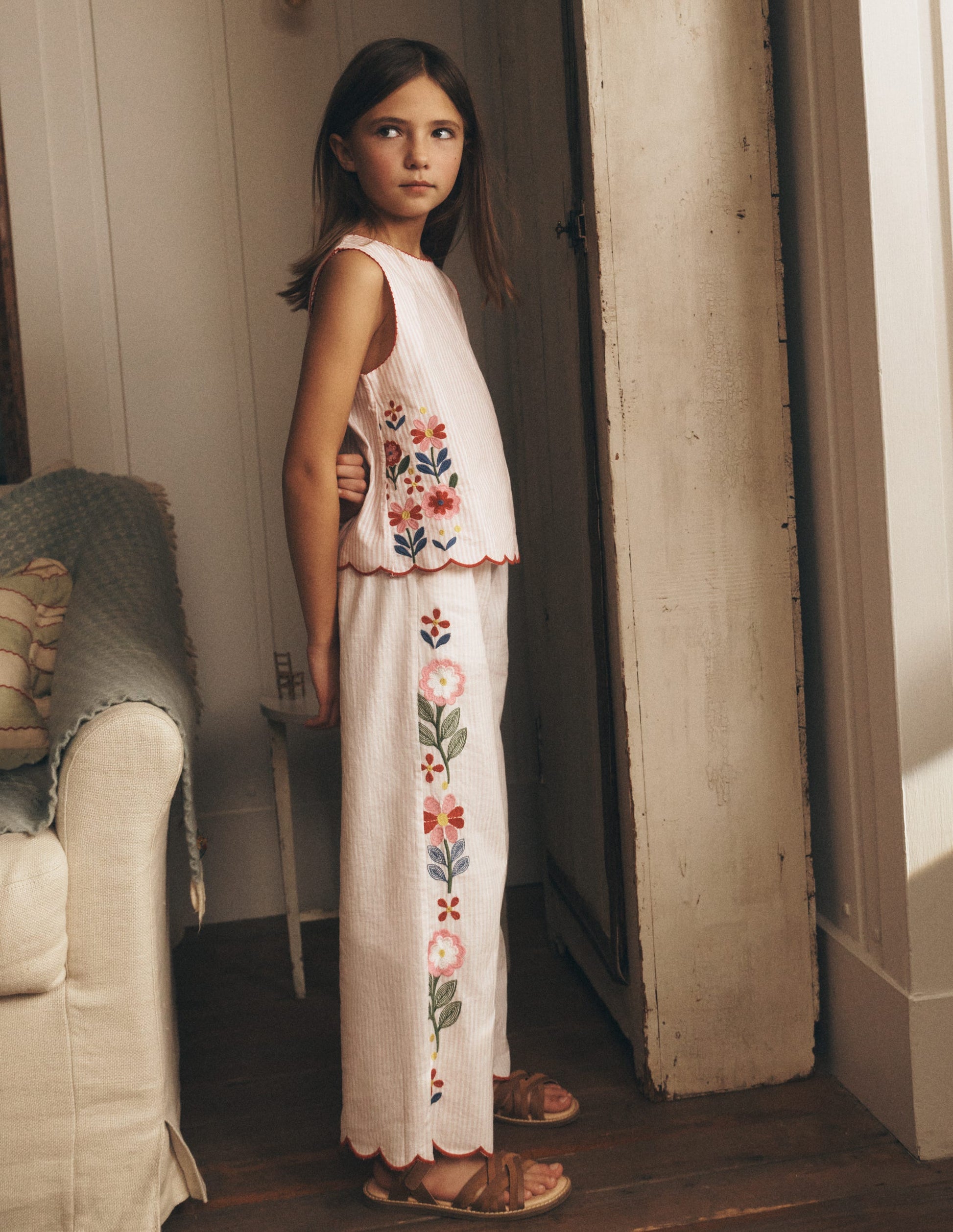 Scallop Hem Trousers-Chalk Pink/ Ivory Floral-4