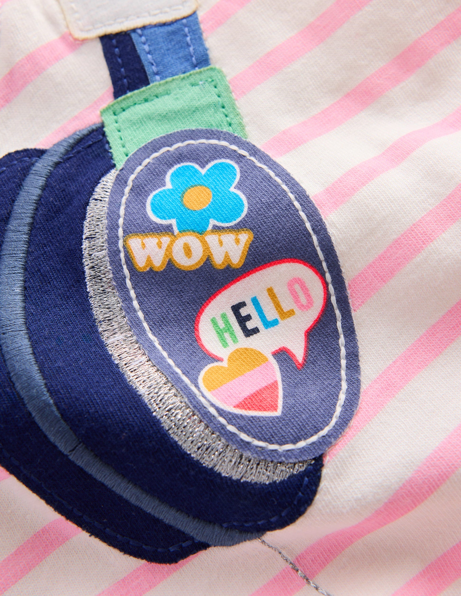 Relaxed Applique T-shirt-Formica Pink/ Ivory Headphones-3