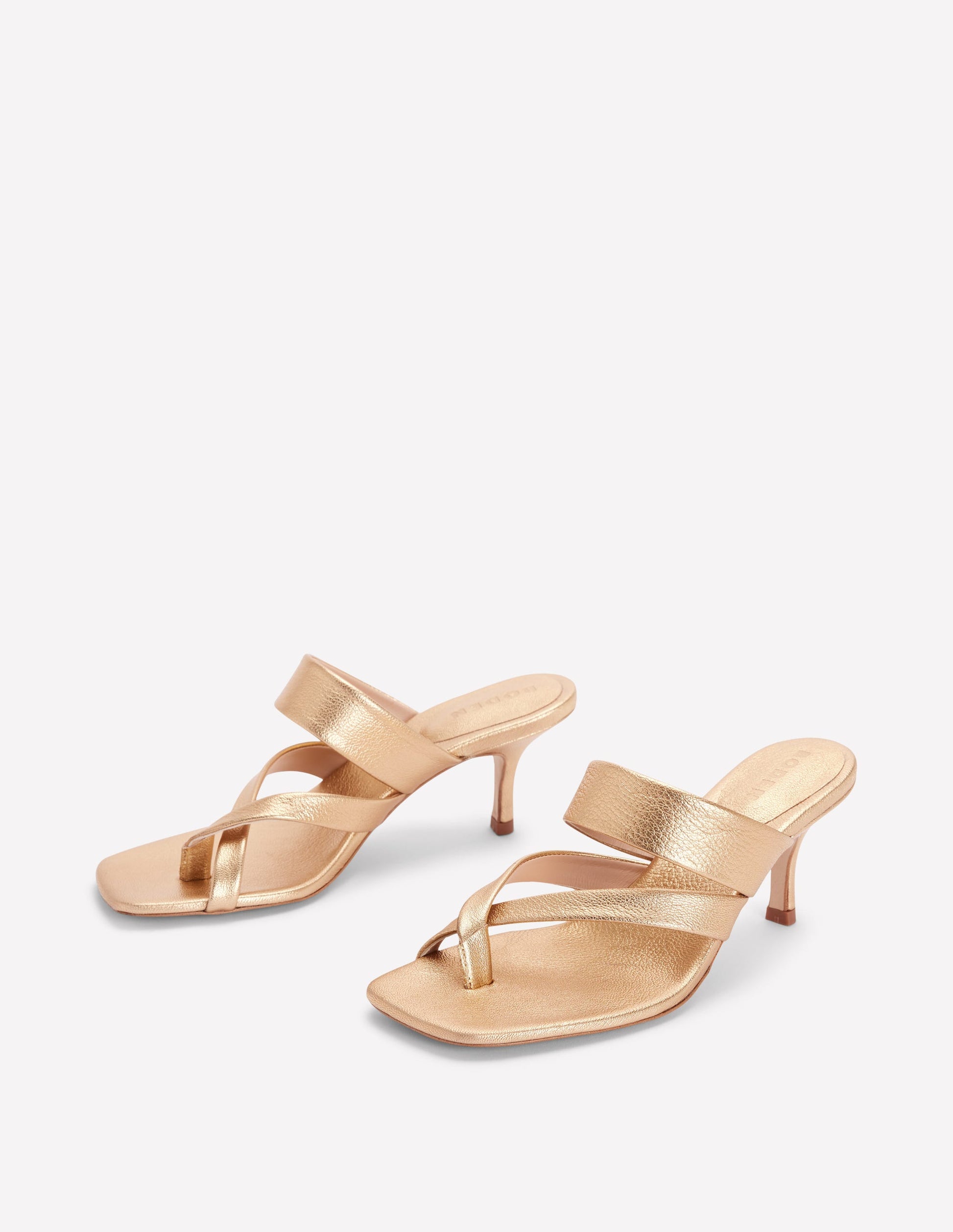 Toe Post Kitten Heels-Gold-3