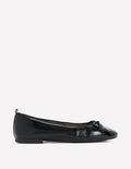 Patti Round Toe Ballet Flats-Black