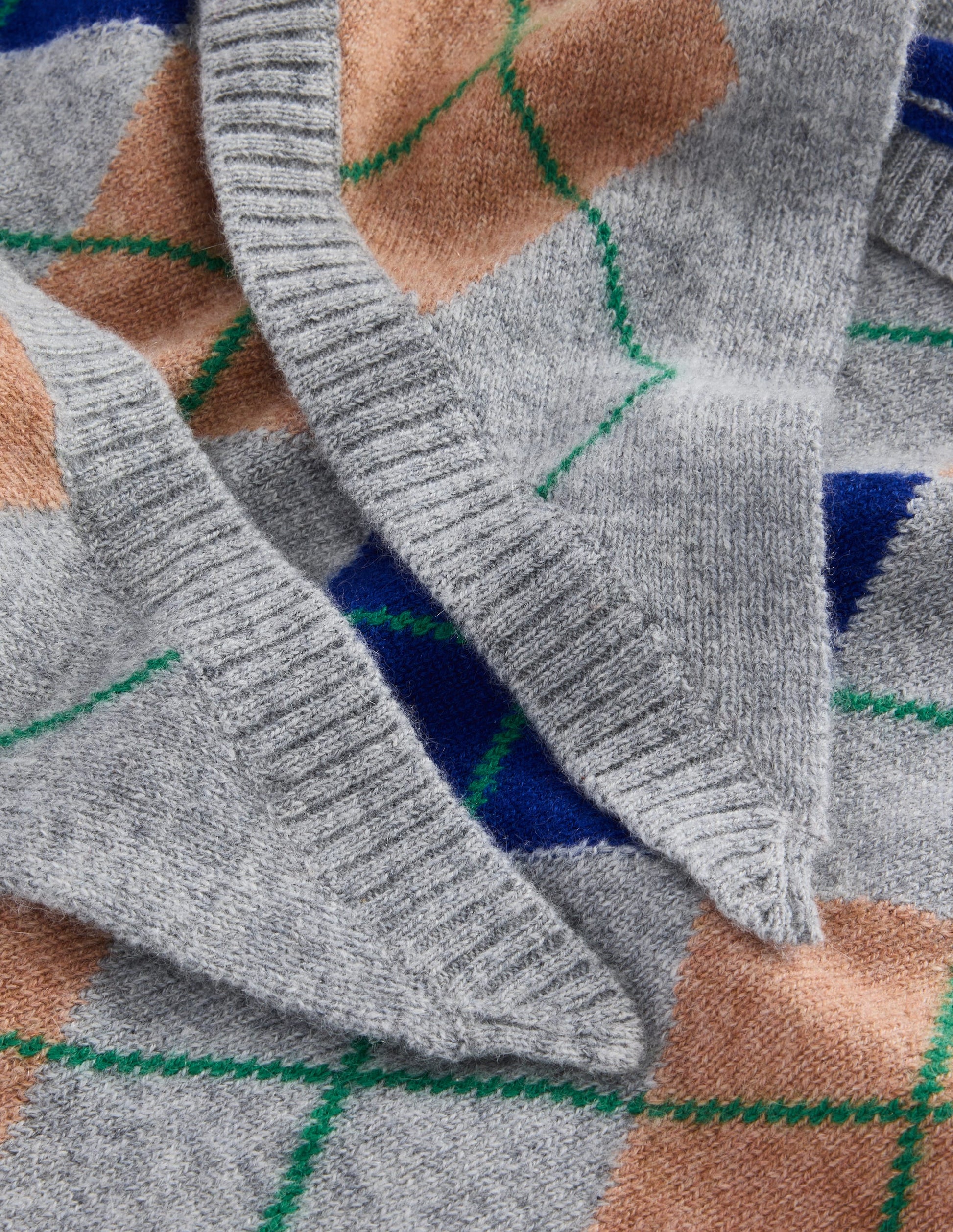 Cashmere Neckerchief-Grey Argyle-4