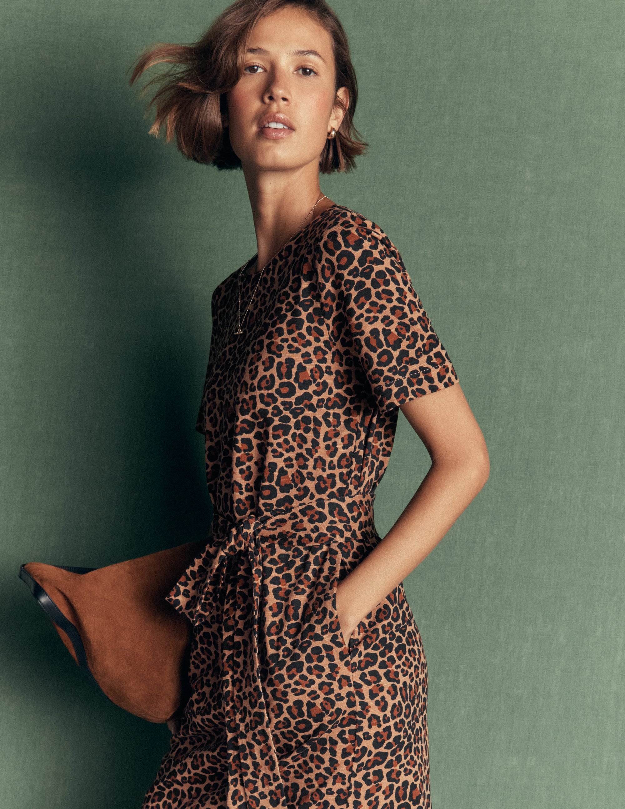 T-Shirt Jersey Midi Dress-Camel, Animal Fields - Image 2