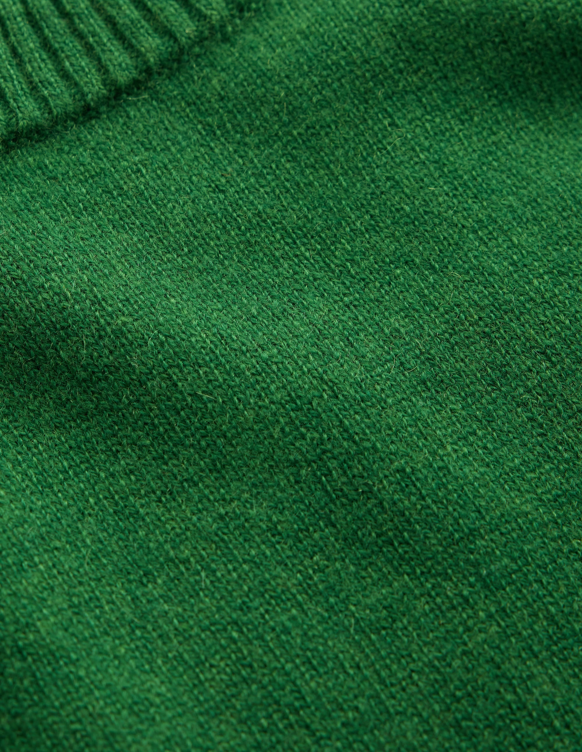Elsie Cashmere Crew T-shirt-Fresh Green - Image 6
