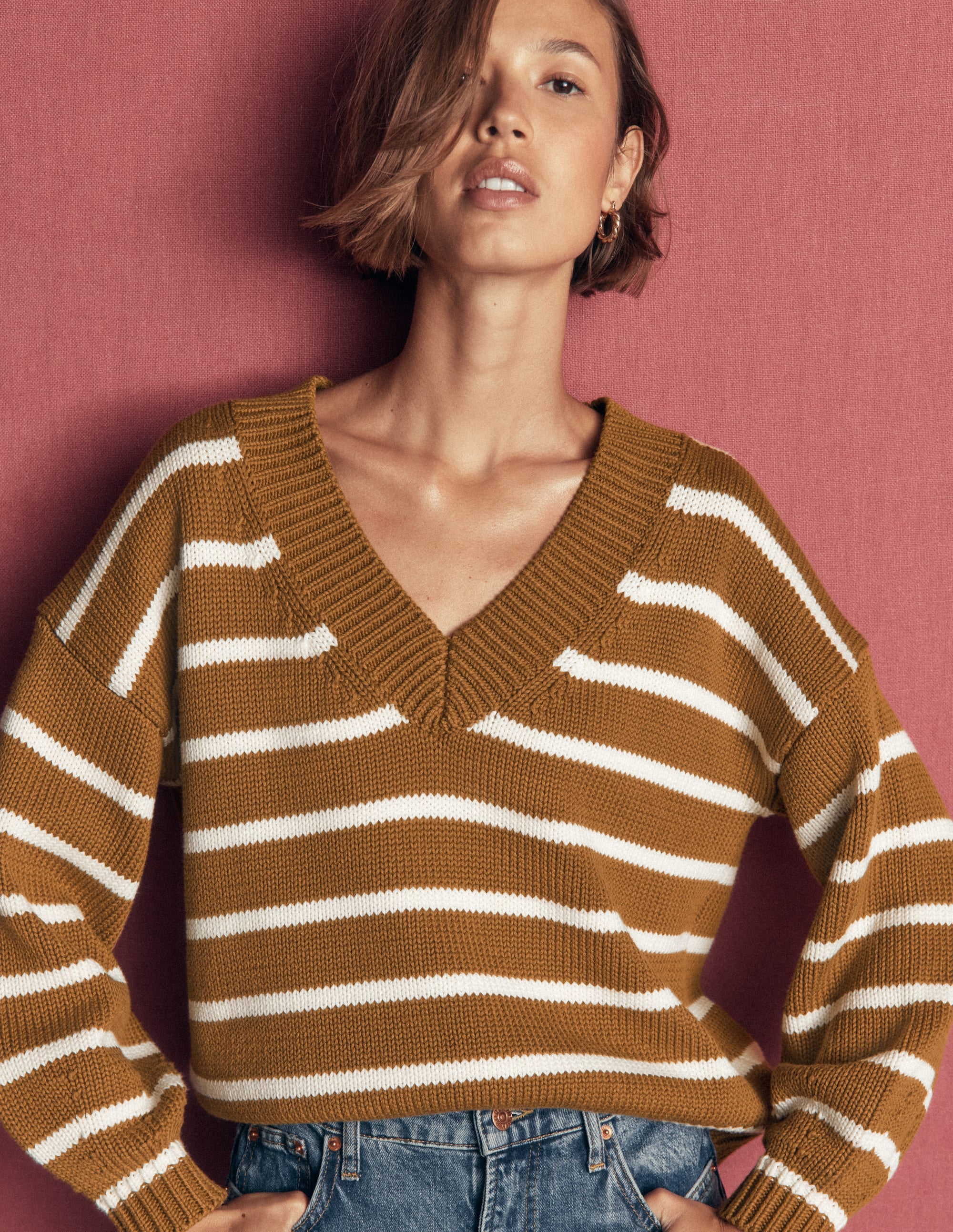 Lucy Cotton V-neck Jumper-Gingerbread, Ivory - Image 1