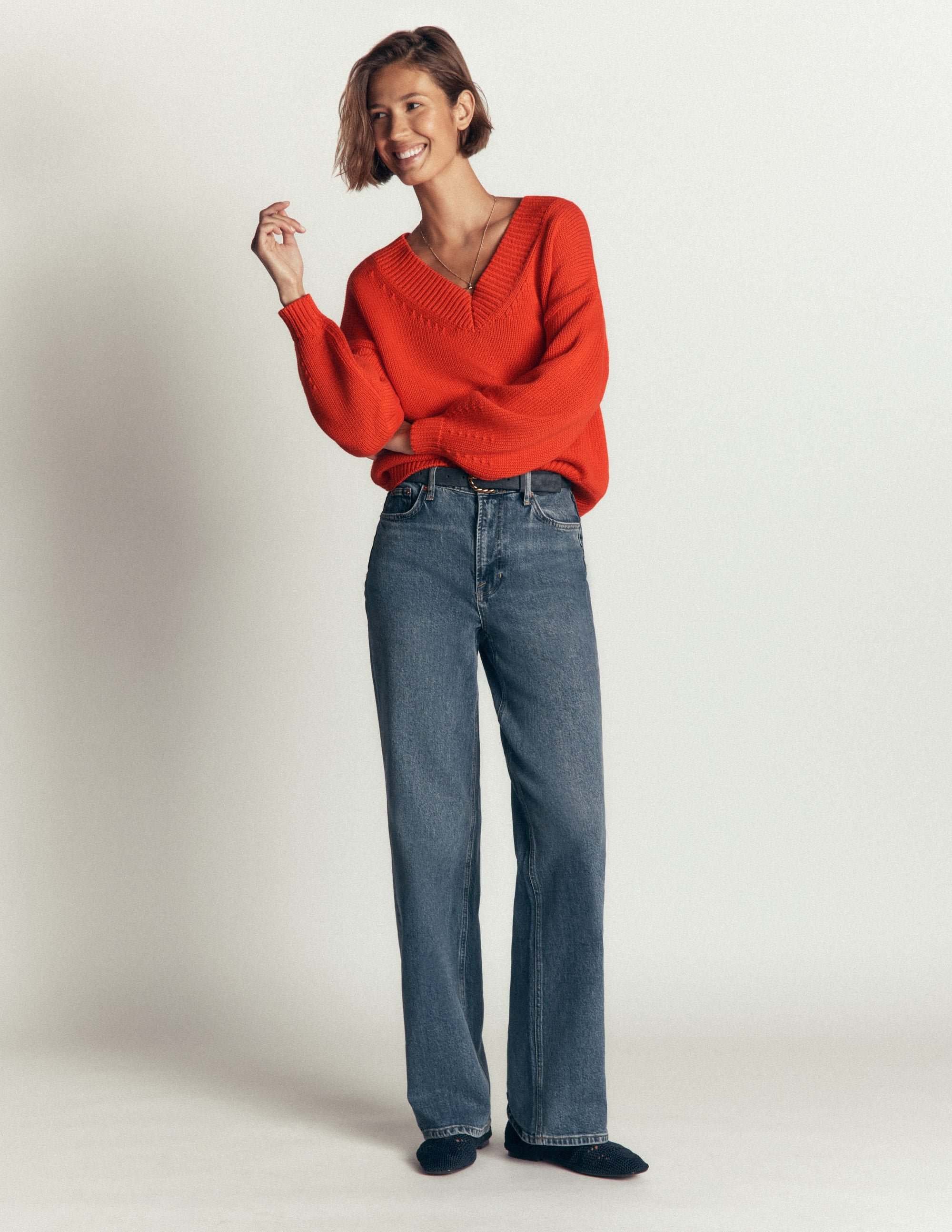 Lucy Cotton V-neck Jumper-Sunset Orange - Image 4