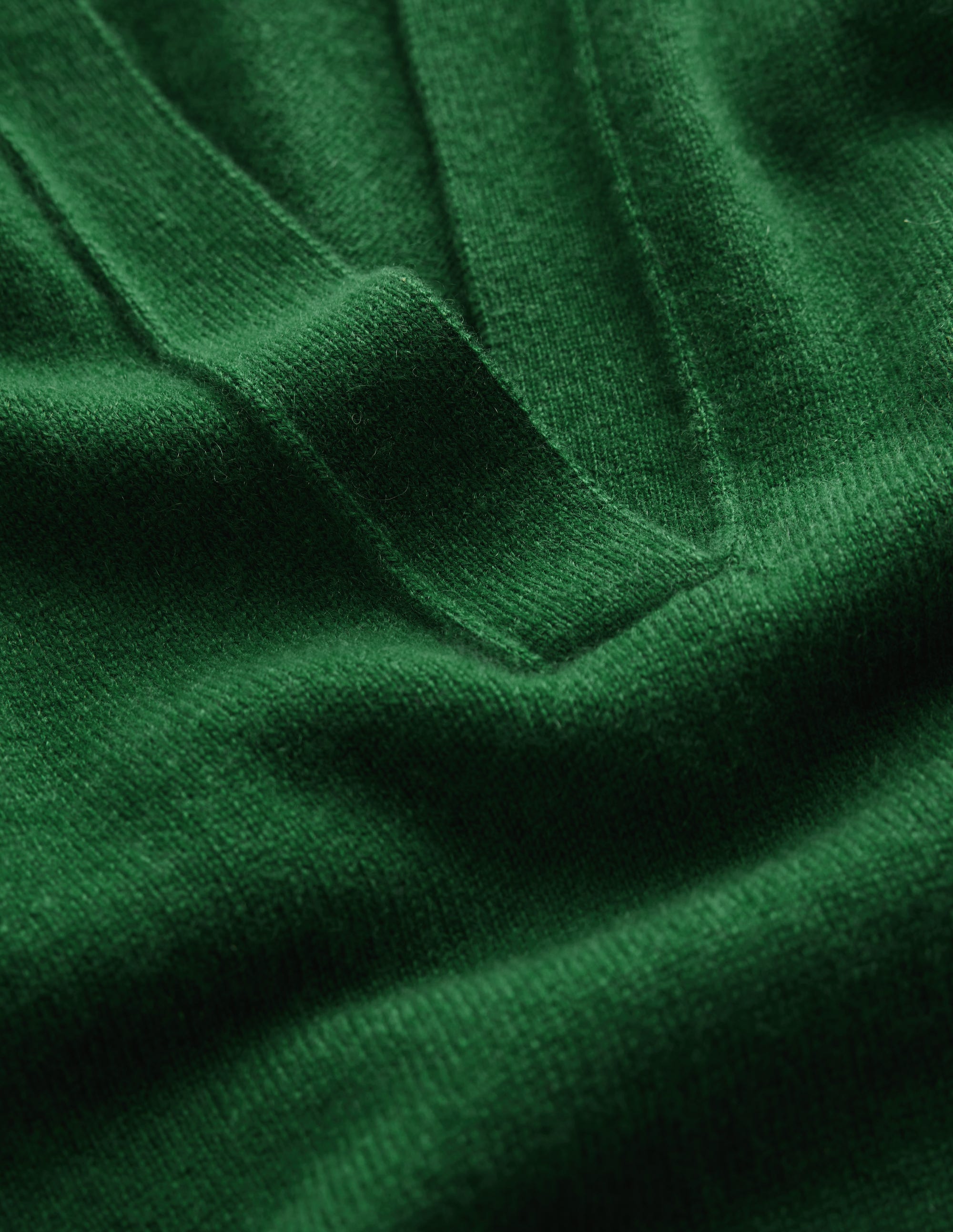 Elsie Cashmere Henley Jumper-Fresh Green - Image 6