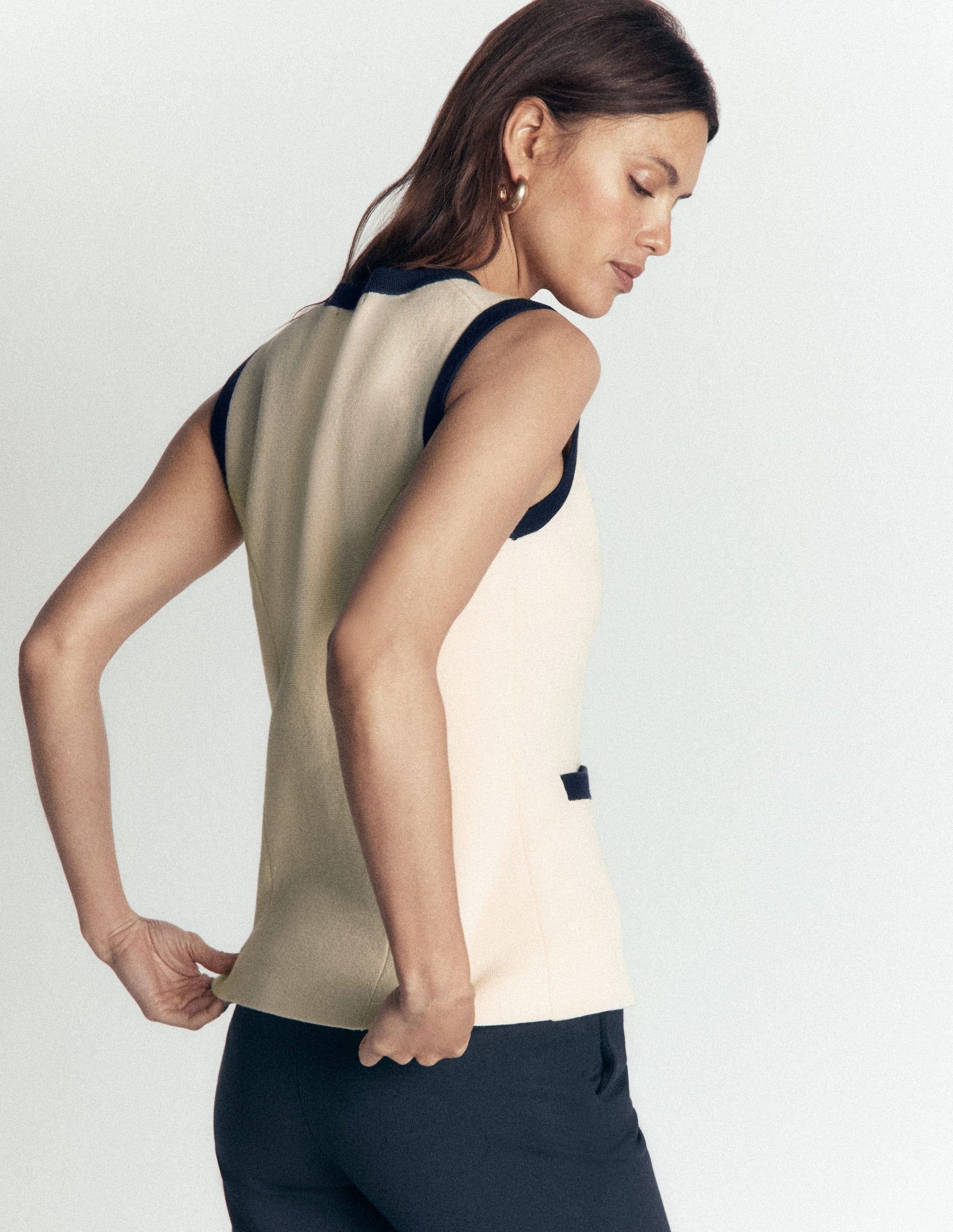 Crew Milano Waistcoat-Ivory-3