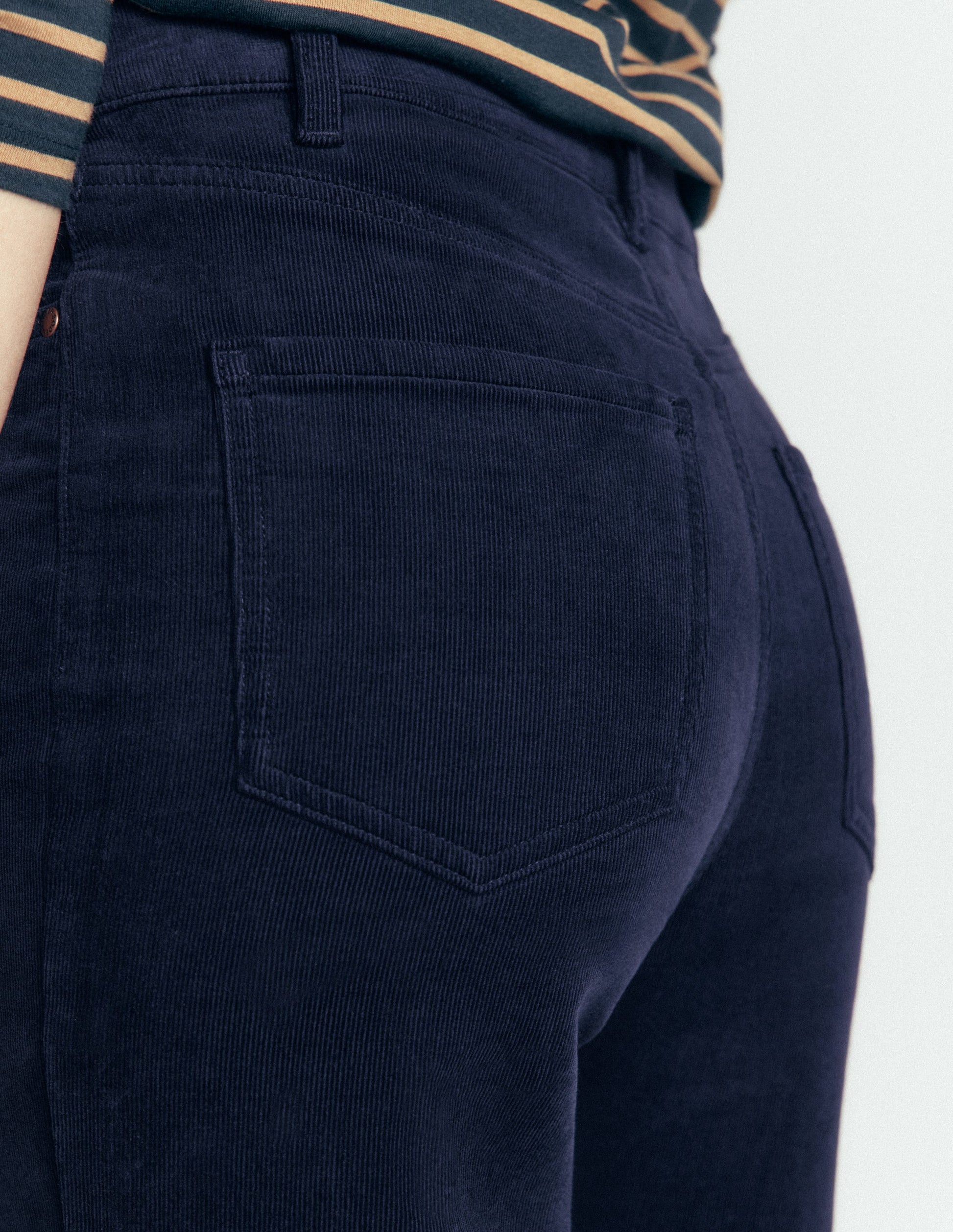 High Rise Cord Column Jeans-Navy-6