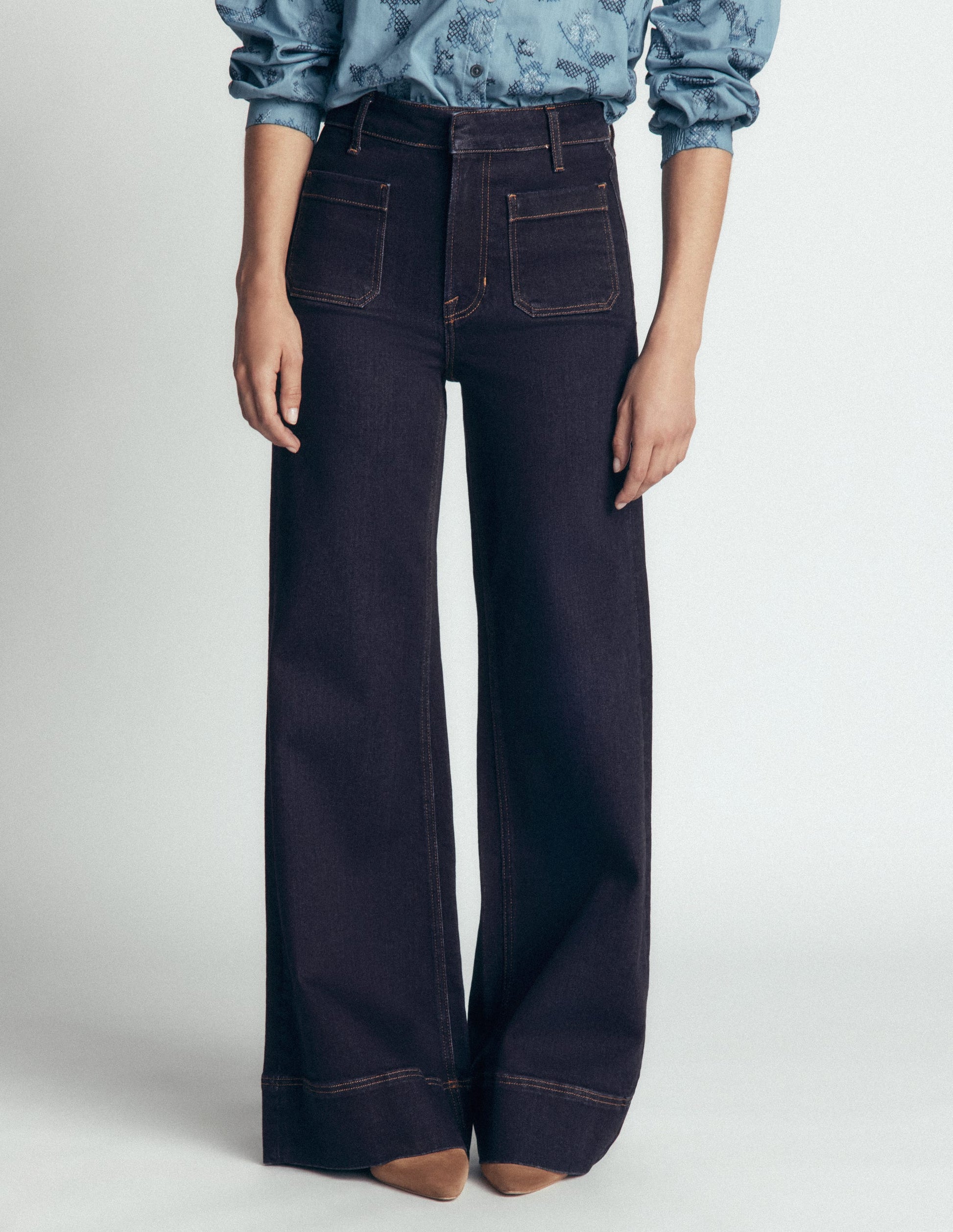 Patch Pocket Flare Jeans-Indigo-4