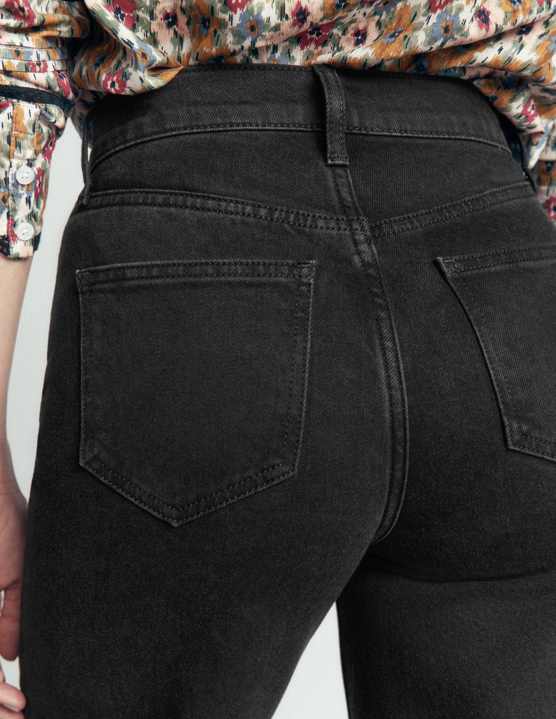 High Rise Wide Leg Jeans-Washed Black-2