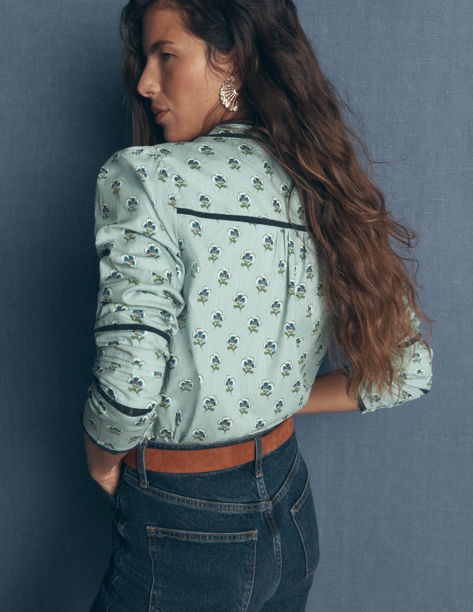 Carmen Lace Trim Cotton Top-Harbour Grey, Ditsy Dream - Image 3
