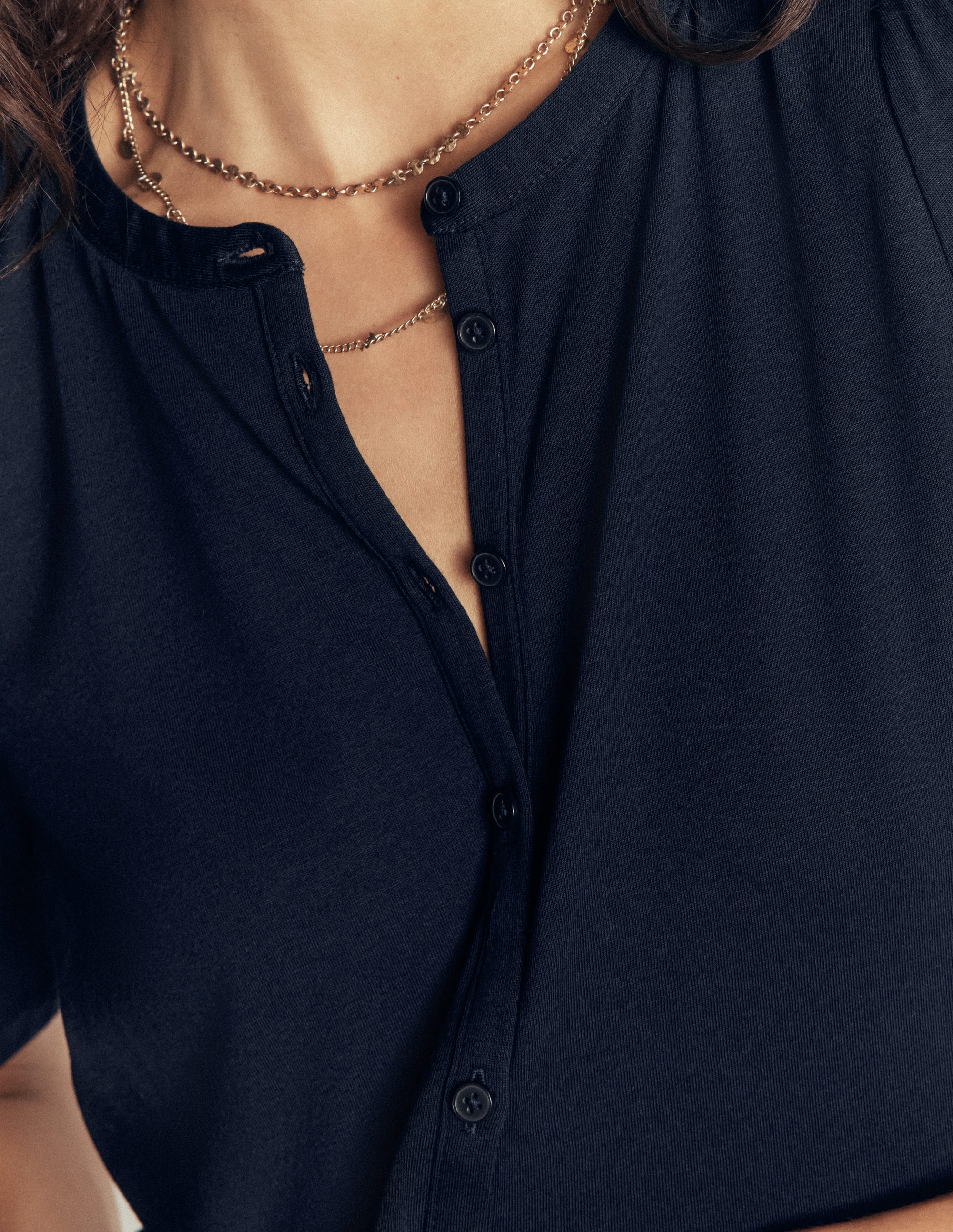 Short Puff Sleeve Top-Navy - Image 2