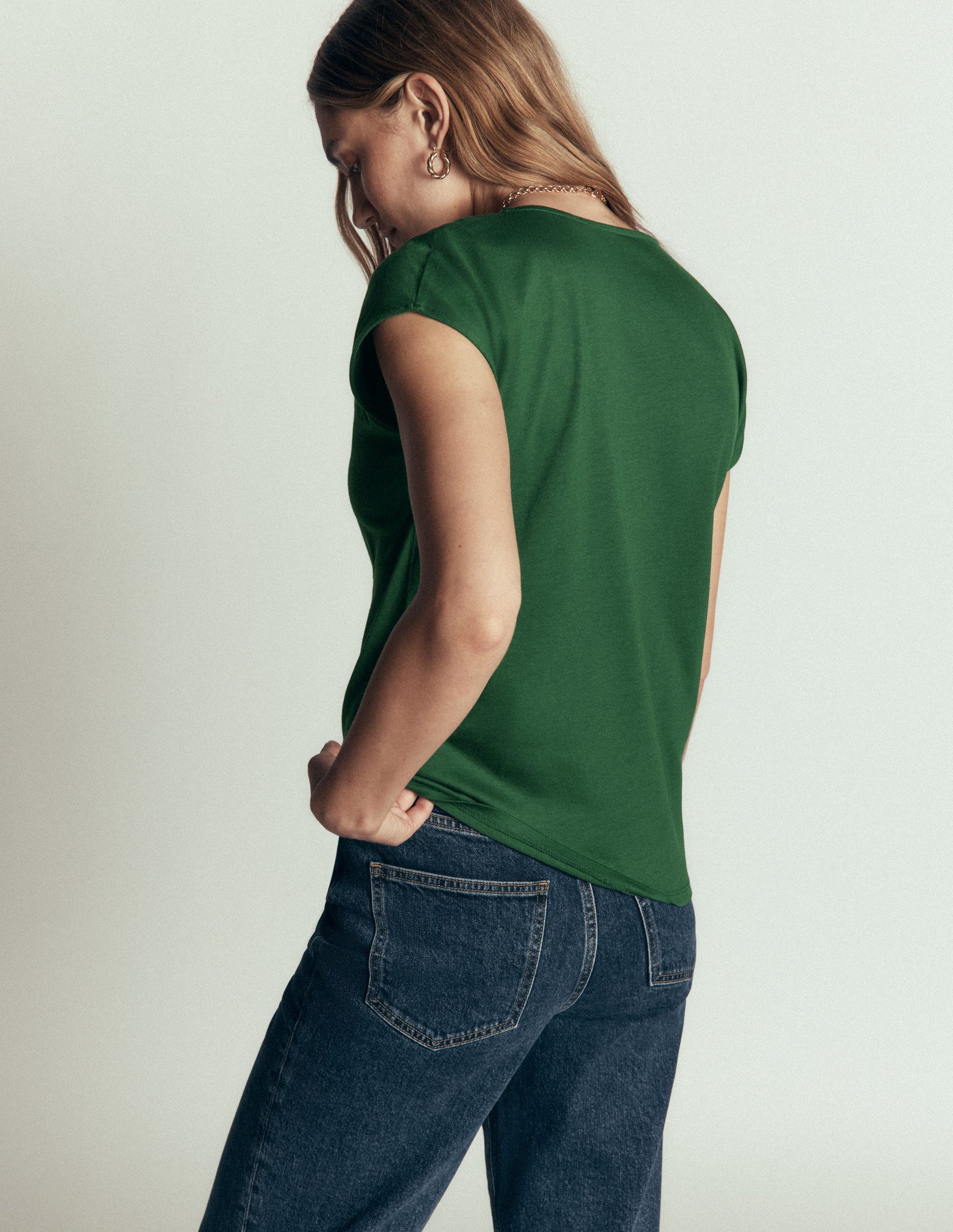 Imi Supersoft V-neck T-shirt-Hunter Green-3