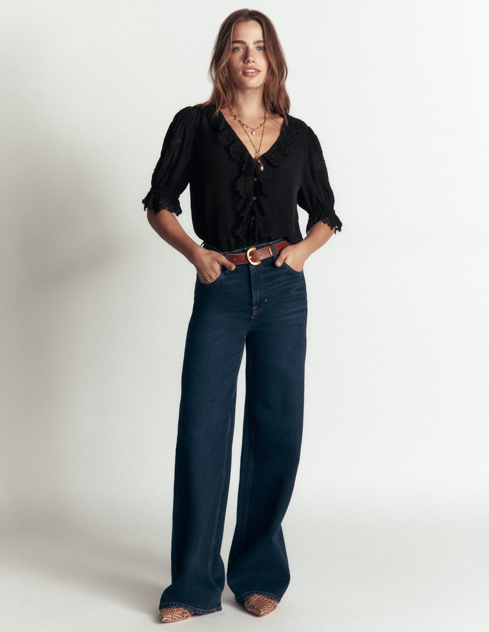 Ruffle V-neck Lace Top-Black-4