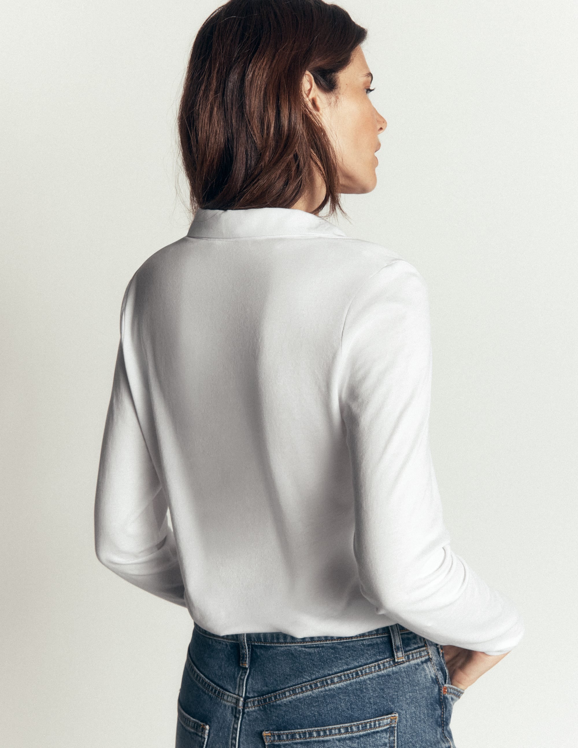 Open Collar Notch Neck-White - Image 3