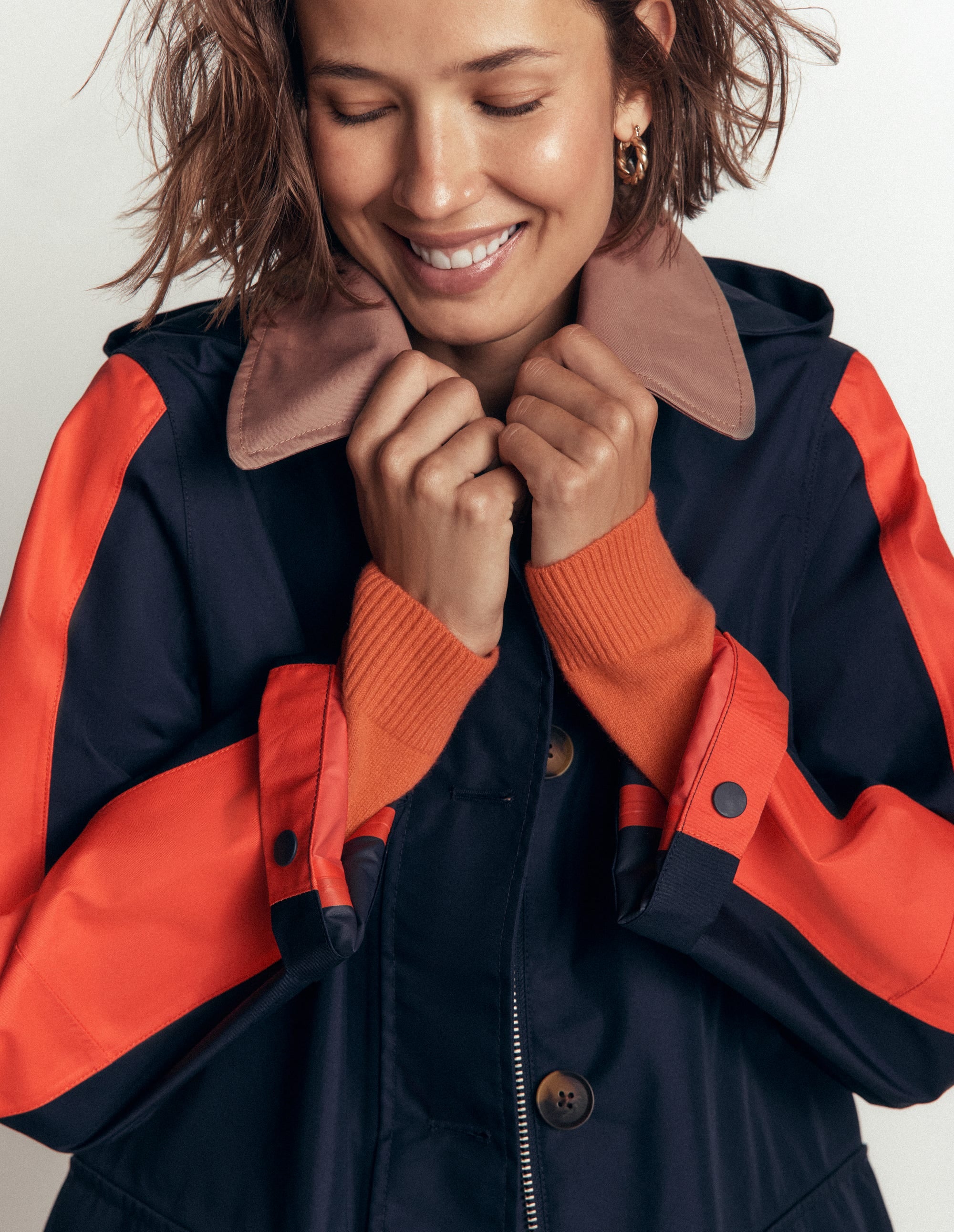 Colour block Raincoat-Navy - Image 2