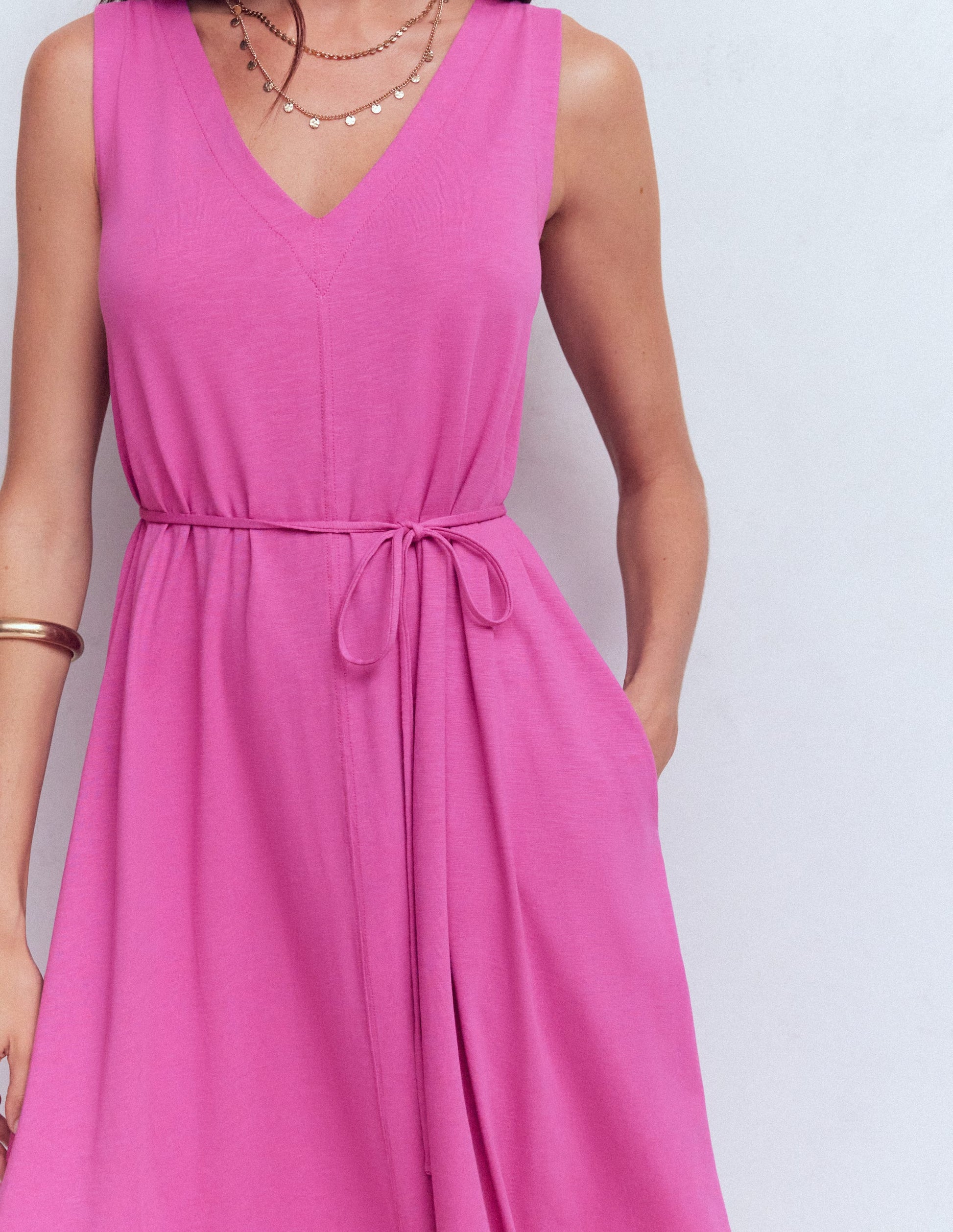 Mia V-neck Jersey Midi Dress-Passion Flower-2