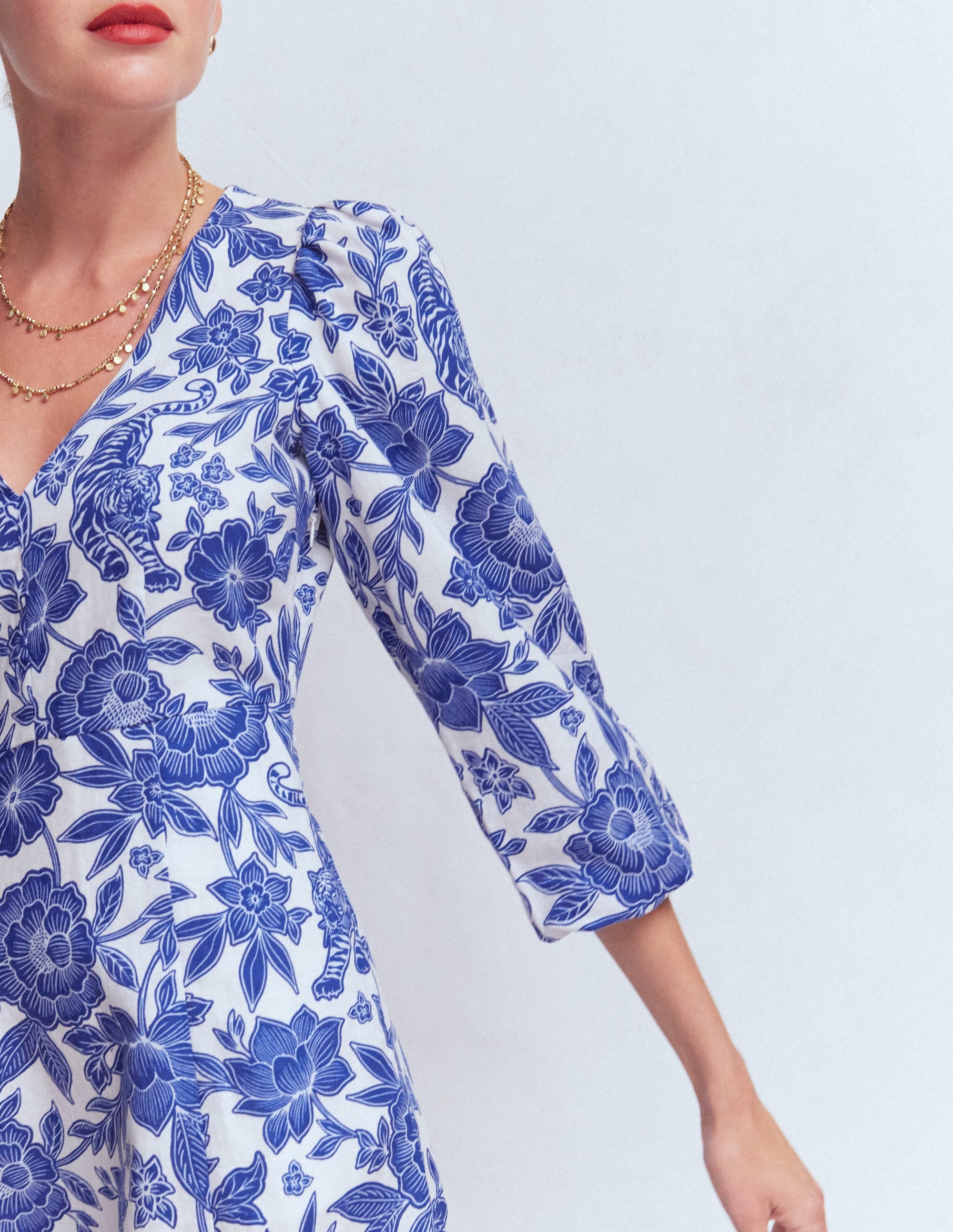 Marla Linen Blend Short Dress-Blue Tigers Paradise - Image 5