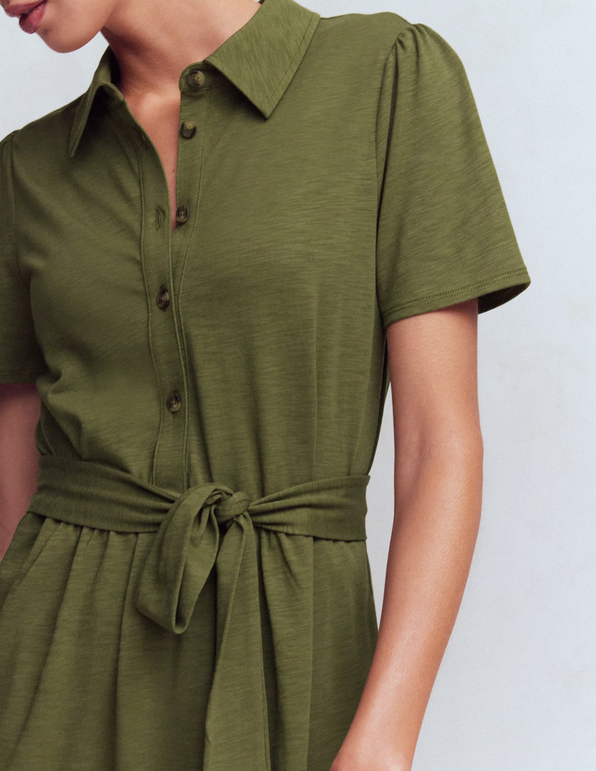 Patti Short Jersey Shirt Dress-Woodland Green - Image 2