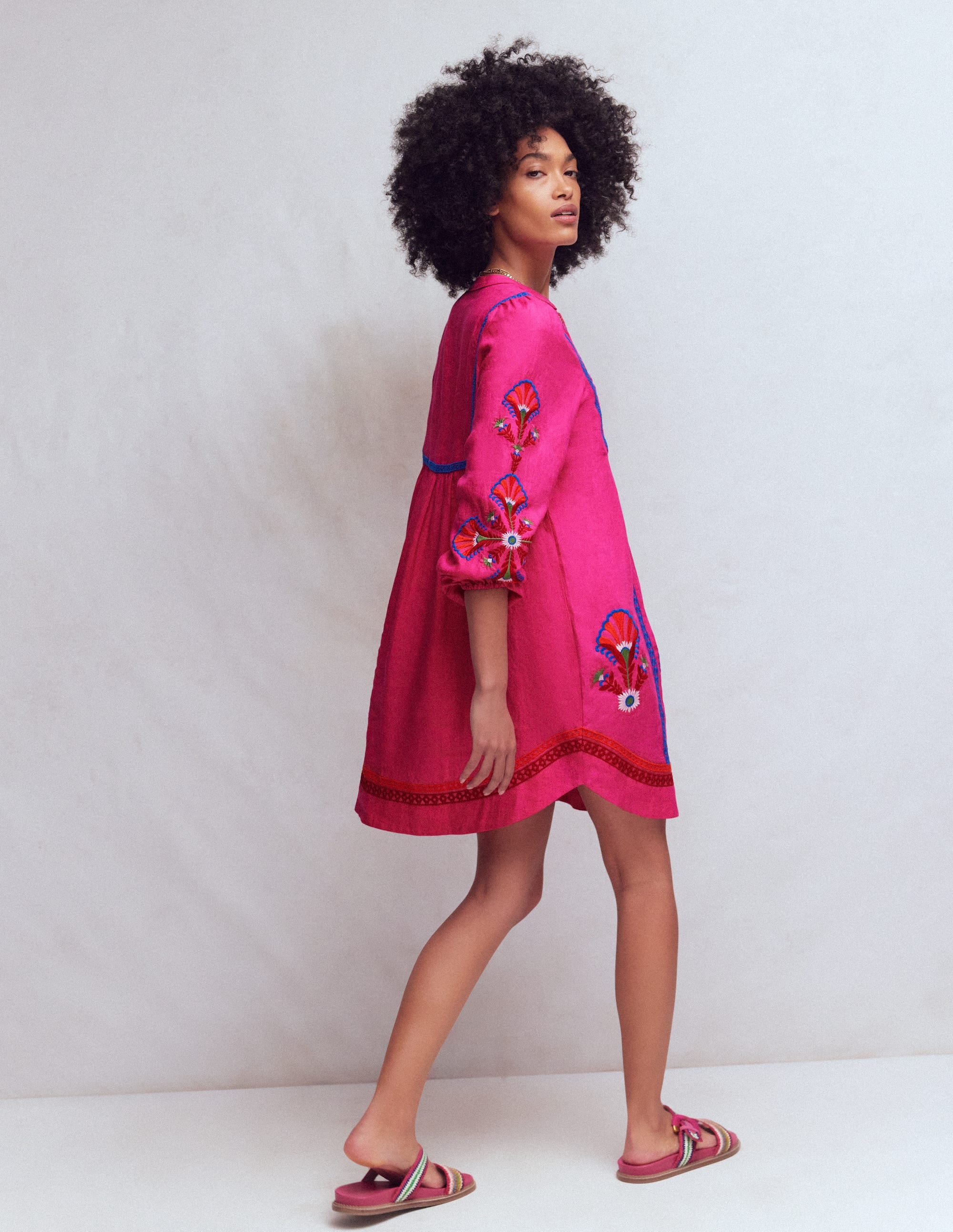 Pia Linen Blend Yoke Dress-Pink Embroidery - Image 3