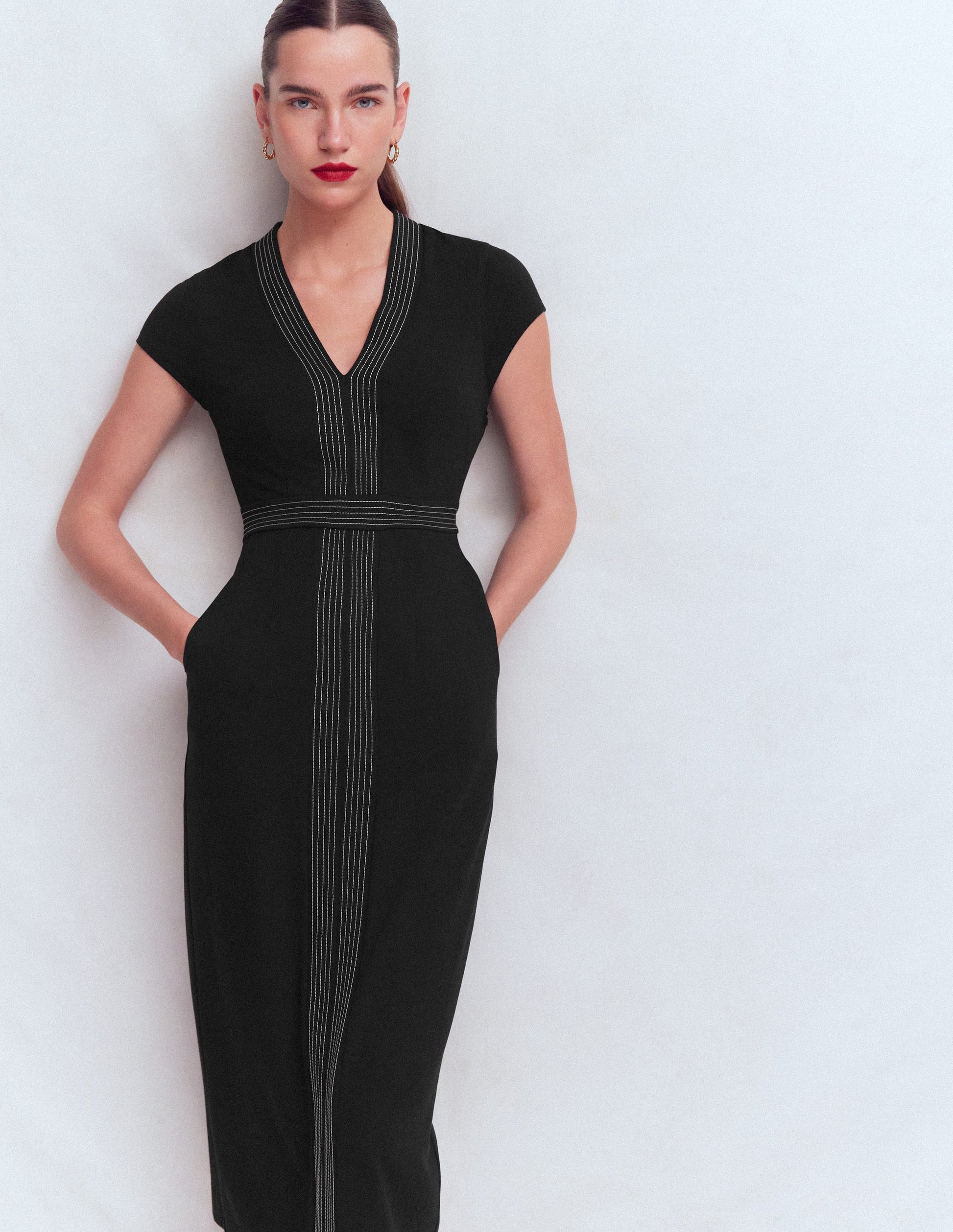 Topstitch V-neck Ponte Dress-Black-4