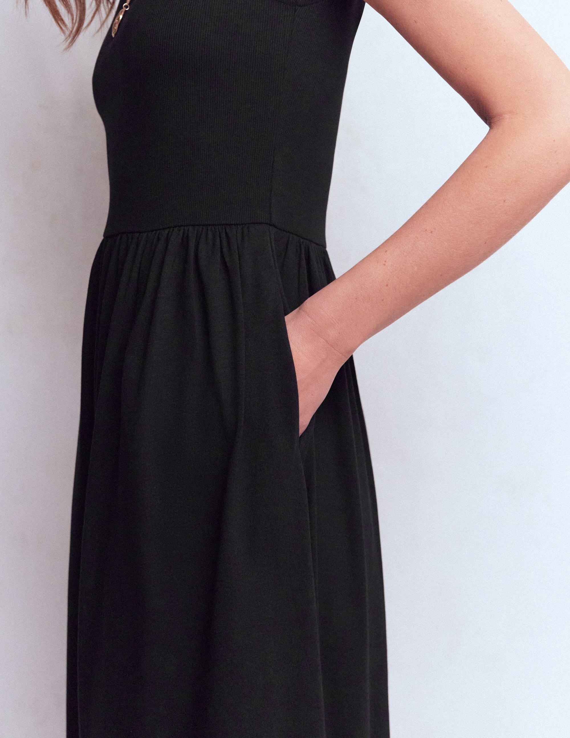 Boat Neck Mix Dress-Black - Image 2