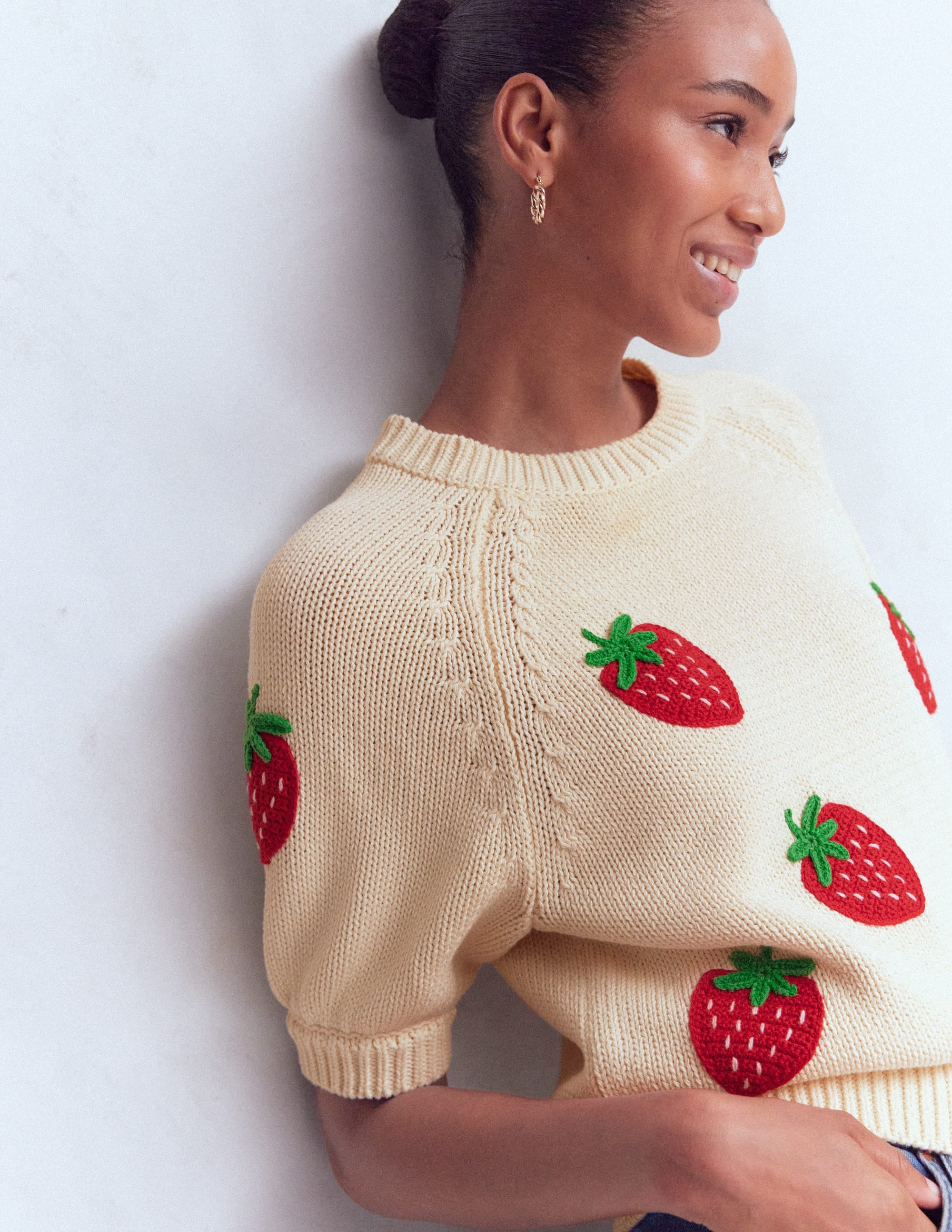 Margot Puff Sleeve T-Shirt-Warm Ivory Strawberry - Image 7