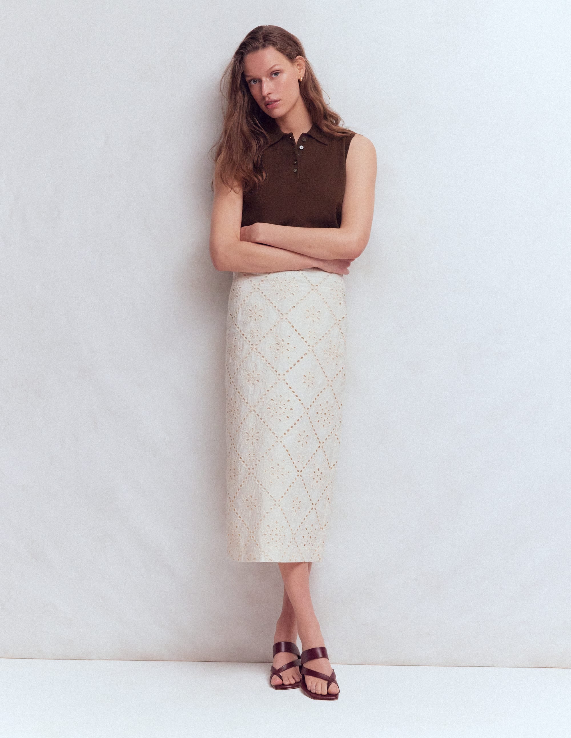 Chloe Henley Knitted Tank-Bitter Chocolate - Image 6