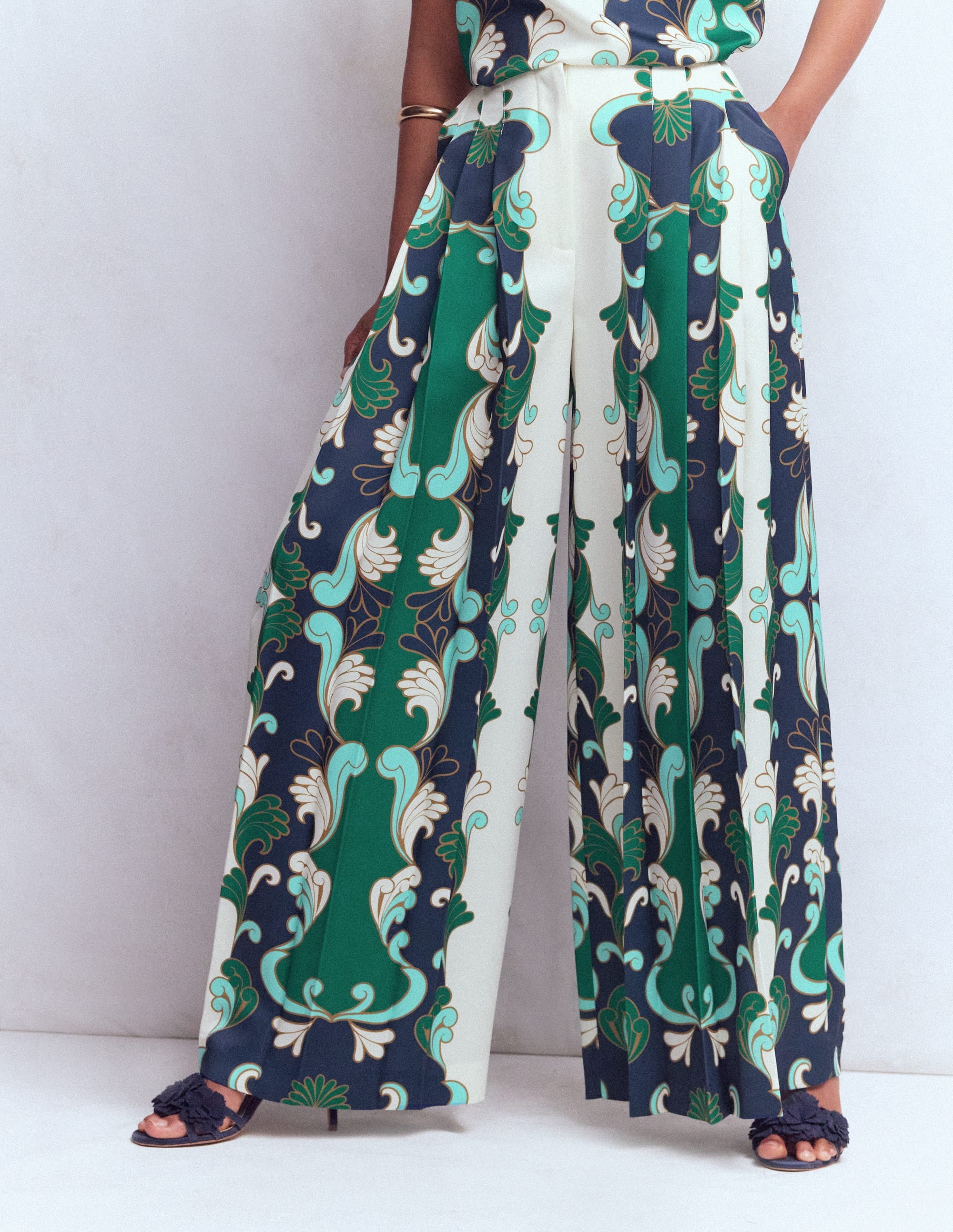 Regent Wide Leg Trousers-Ivory, Foliage Whirl - Image 5