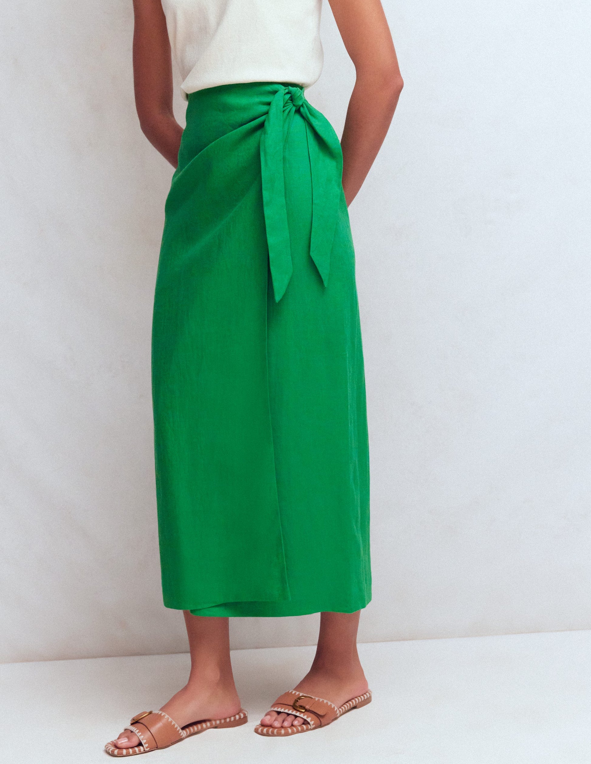 Dimitra Linen Column Skirt-Rich Emerald-4