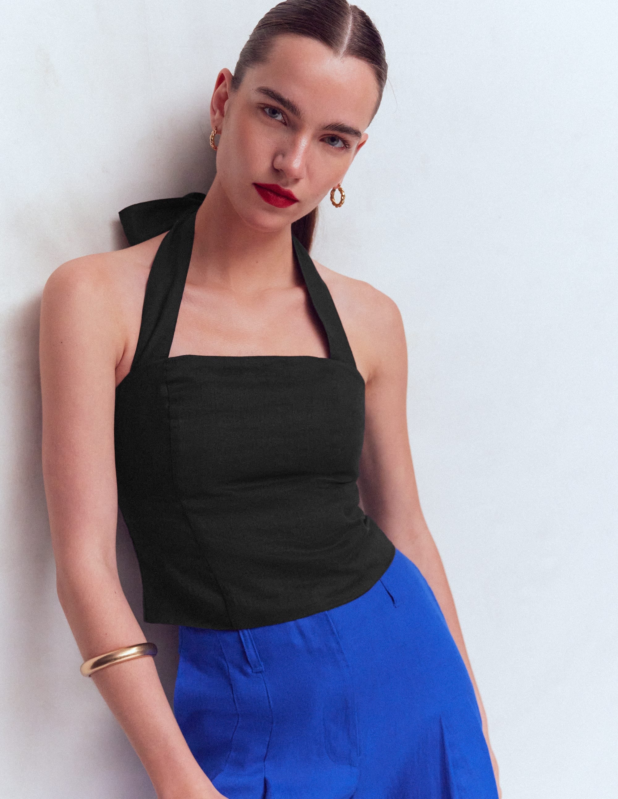 Halterneck Linen Top-Black - Image 1