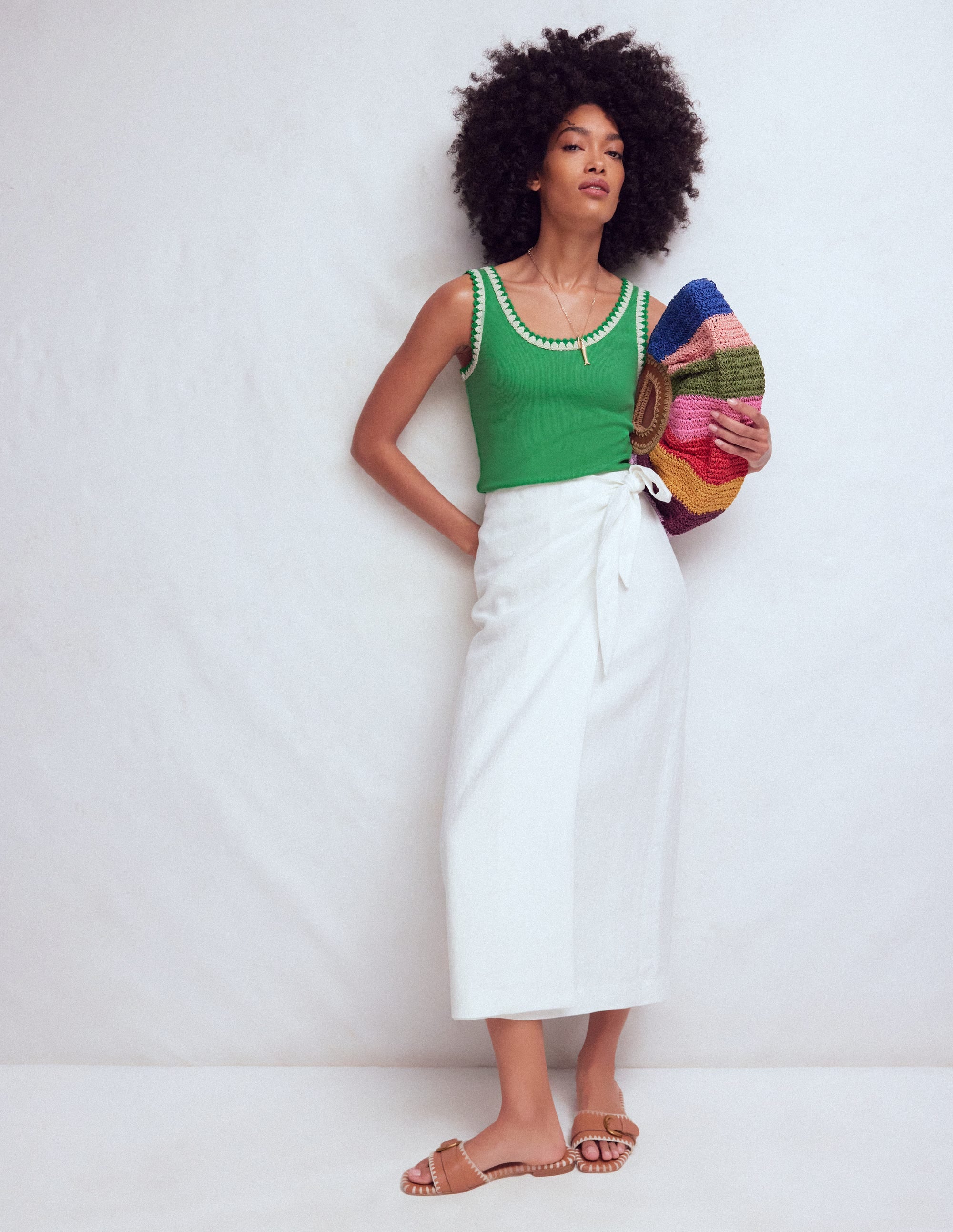Maddie Trim Detail Vest-Shamrock Green - Image 5