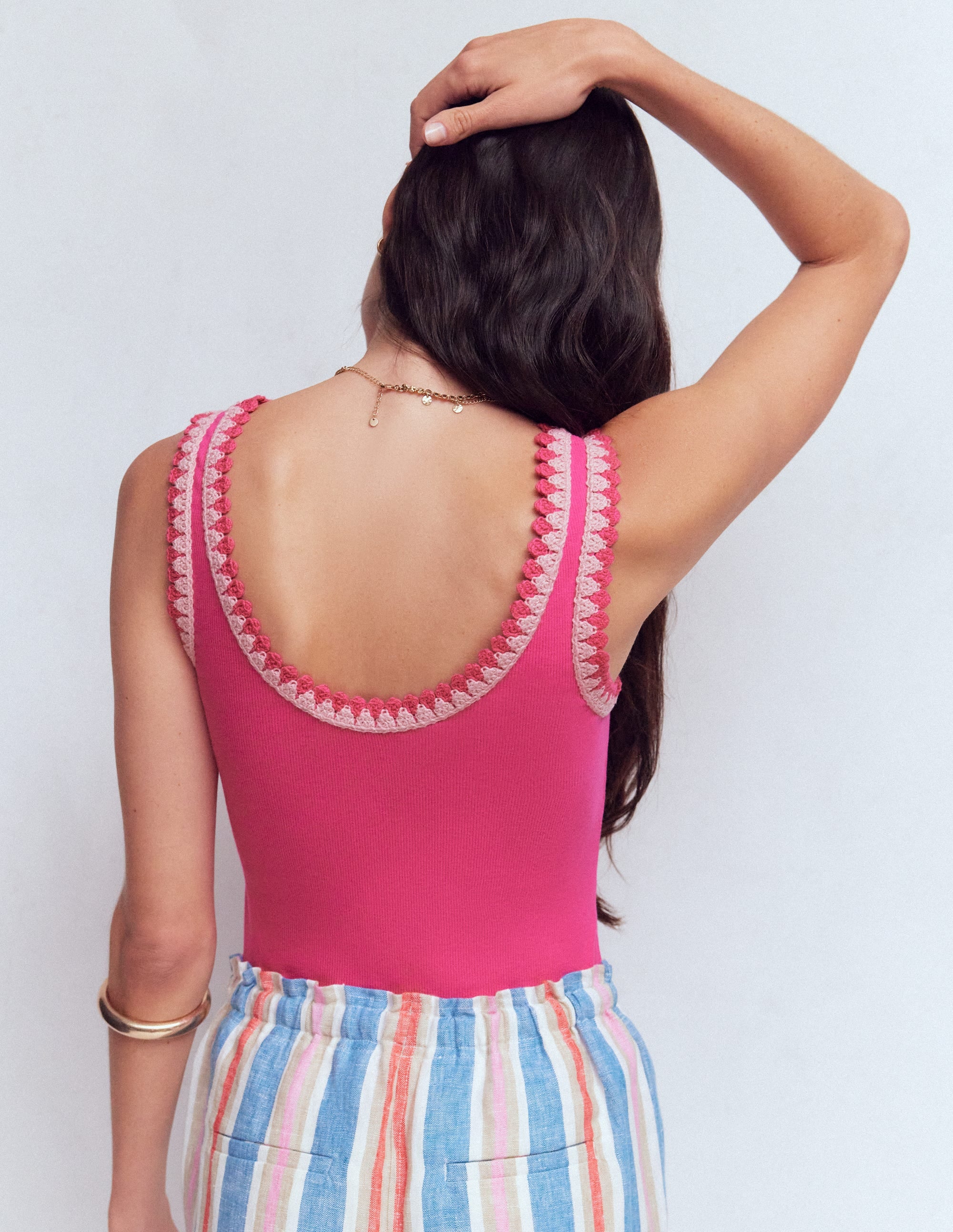 Maddie Trim Detail Vest-Pink Peony - Image 3