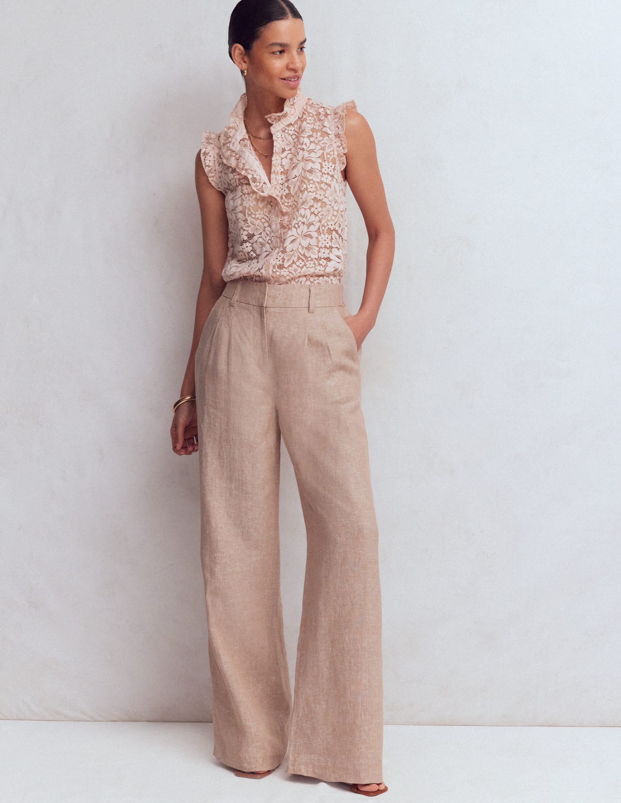 Isabel Sleeveless Lace Top-Pale Pink - Image 1