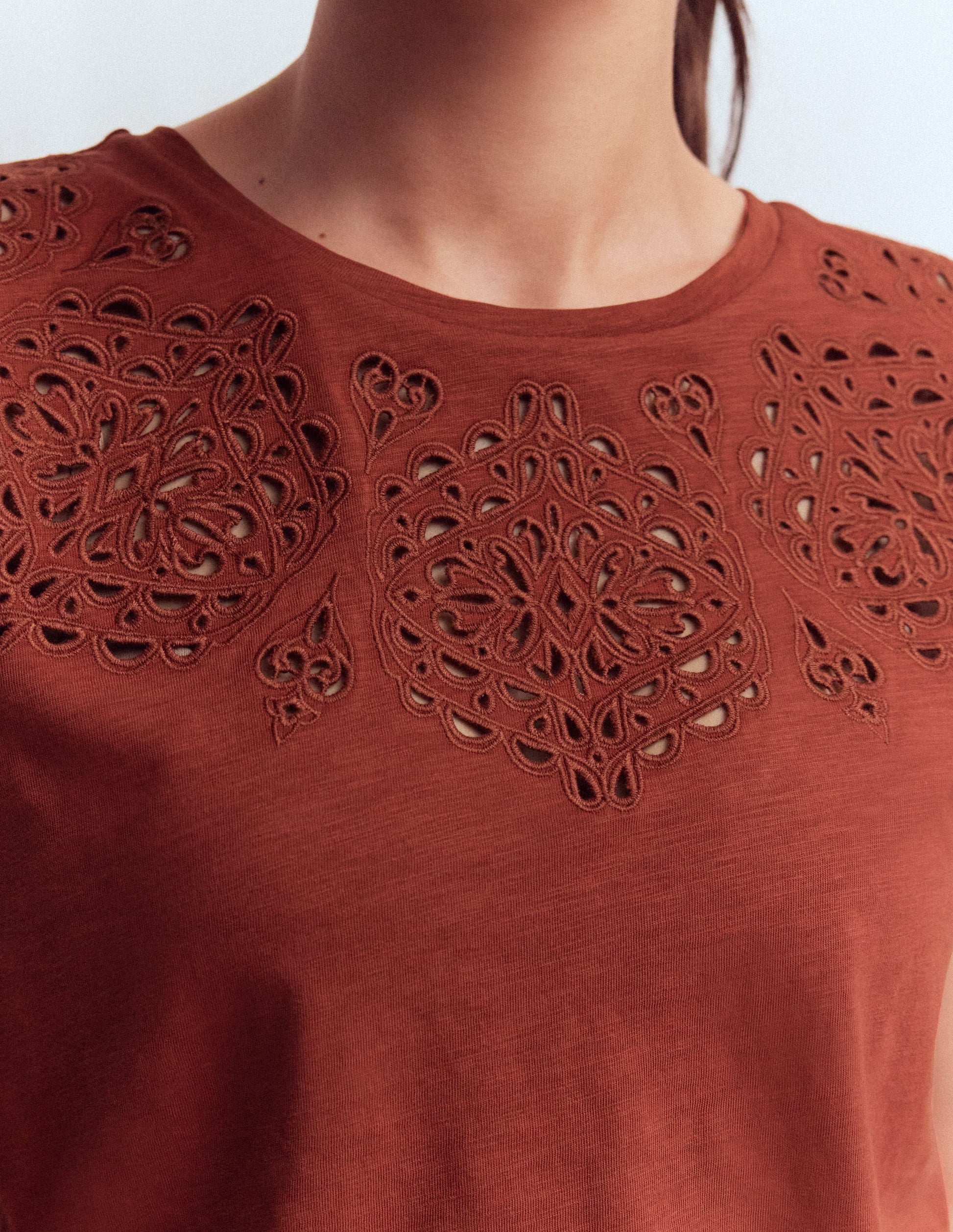 Willow Broderie T-shirt-Burnt Orange-2