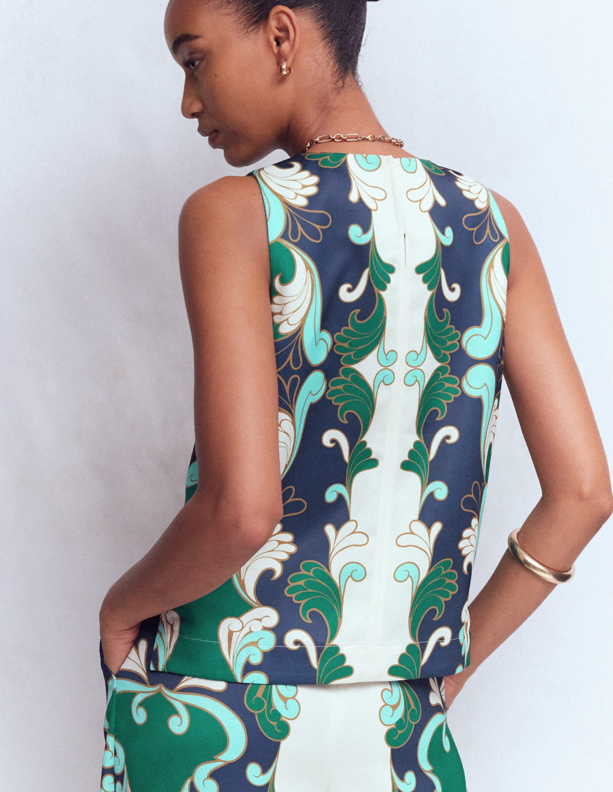 Relaxed Sleeveless Shell Top-Ivory, Foliage Whirl - Image 3
